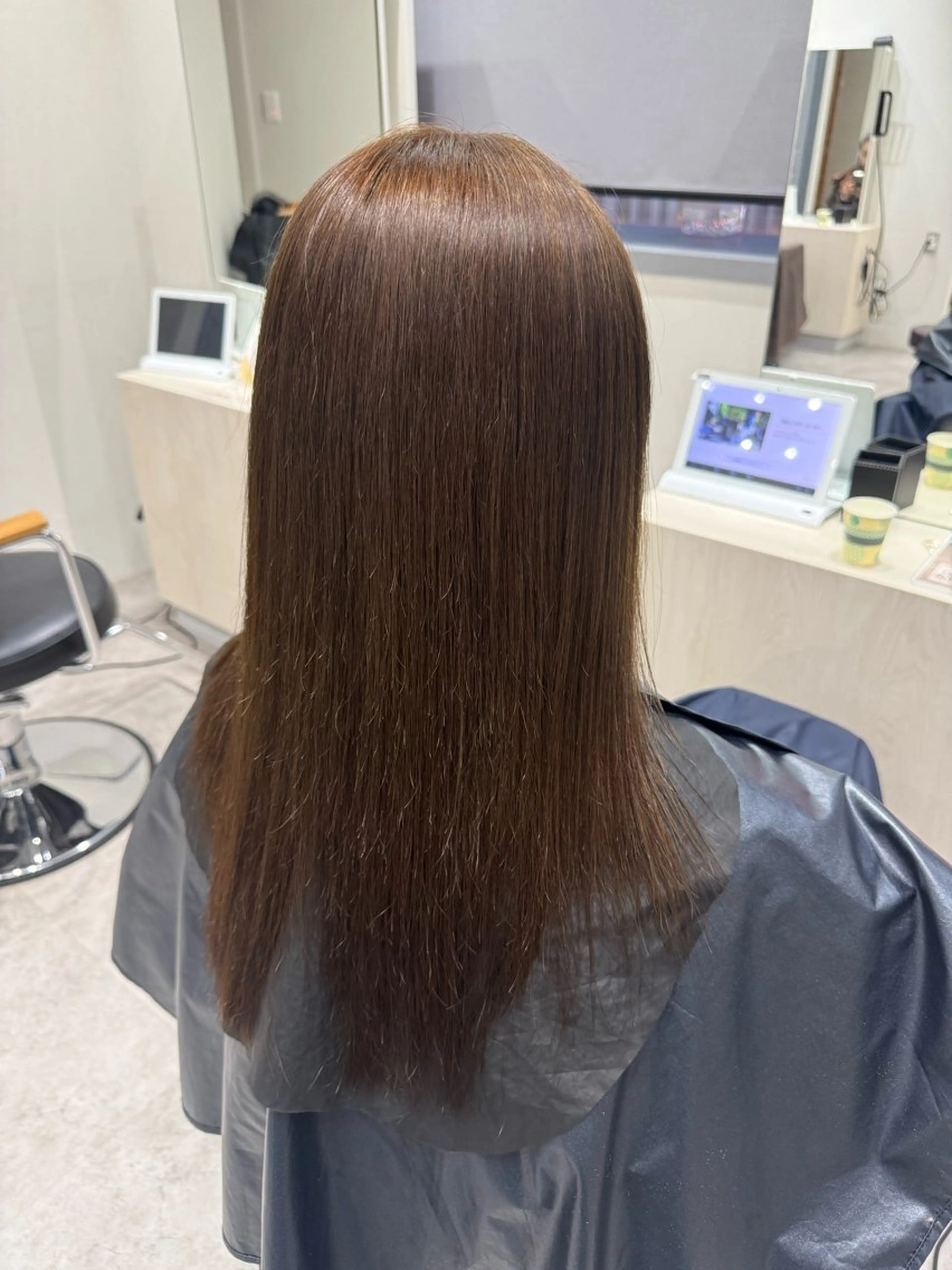 ロング カラー ブリーチ ブラウンカラー 透明感カラー soyon 心斎橋店のヘアスタイル