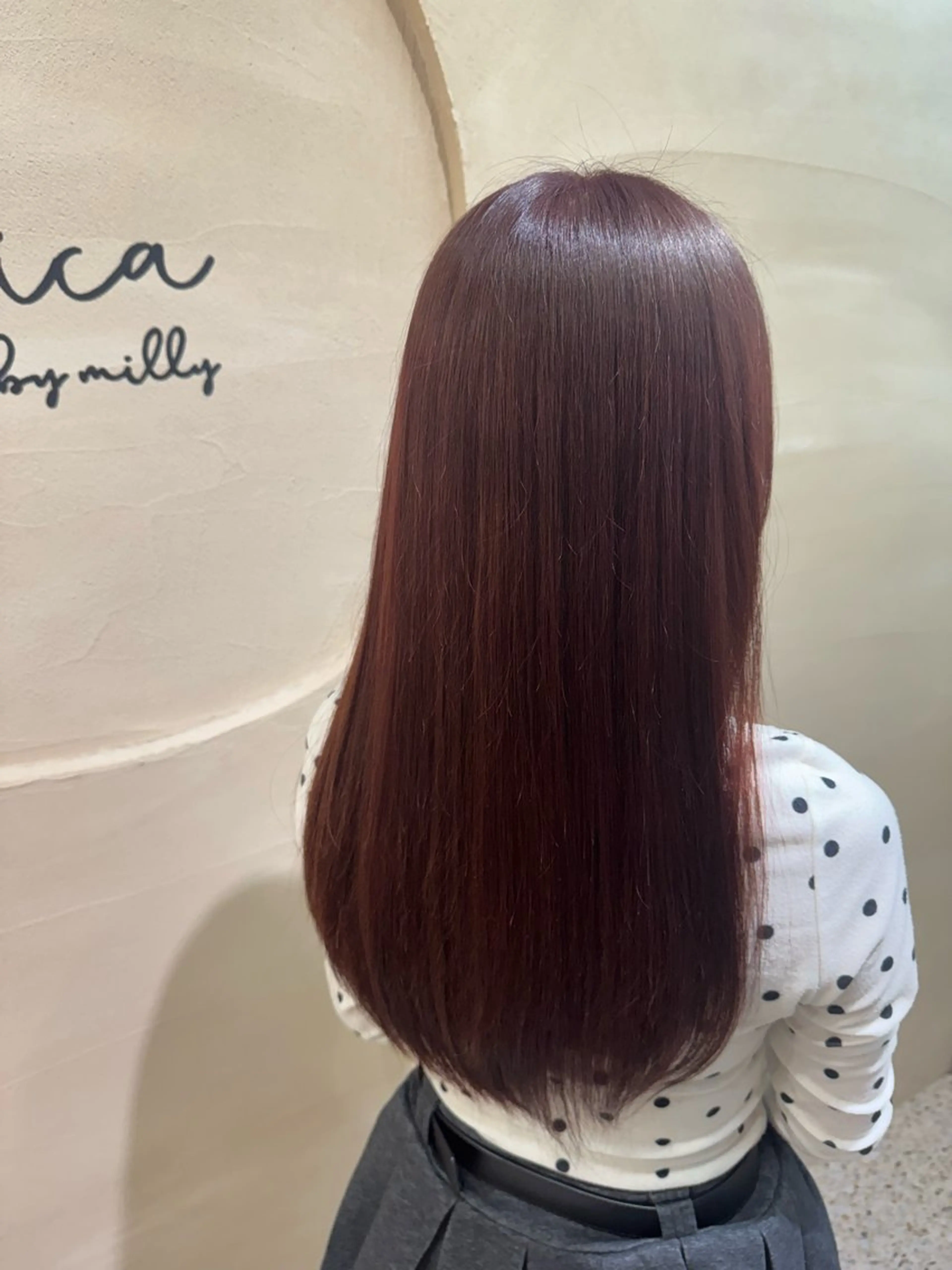 ロング カラー Mayuka 🩶のヘアスタイル