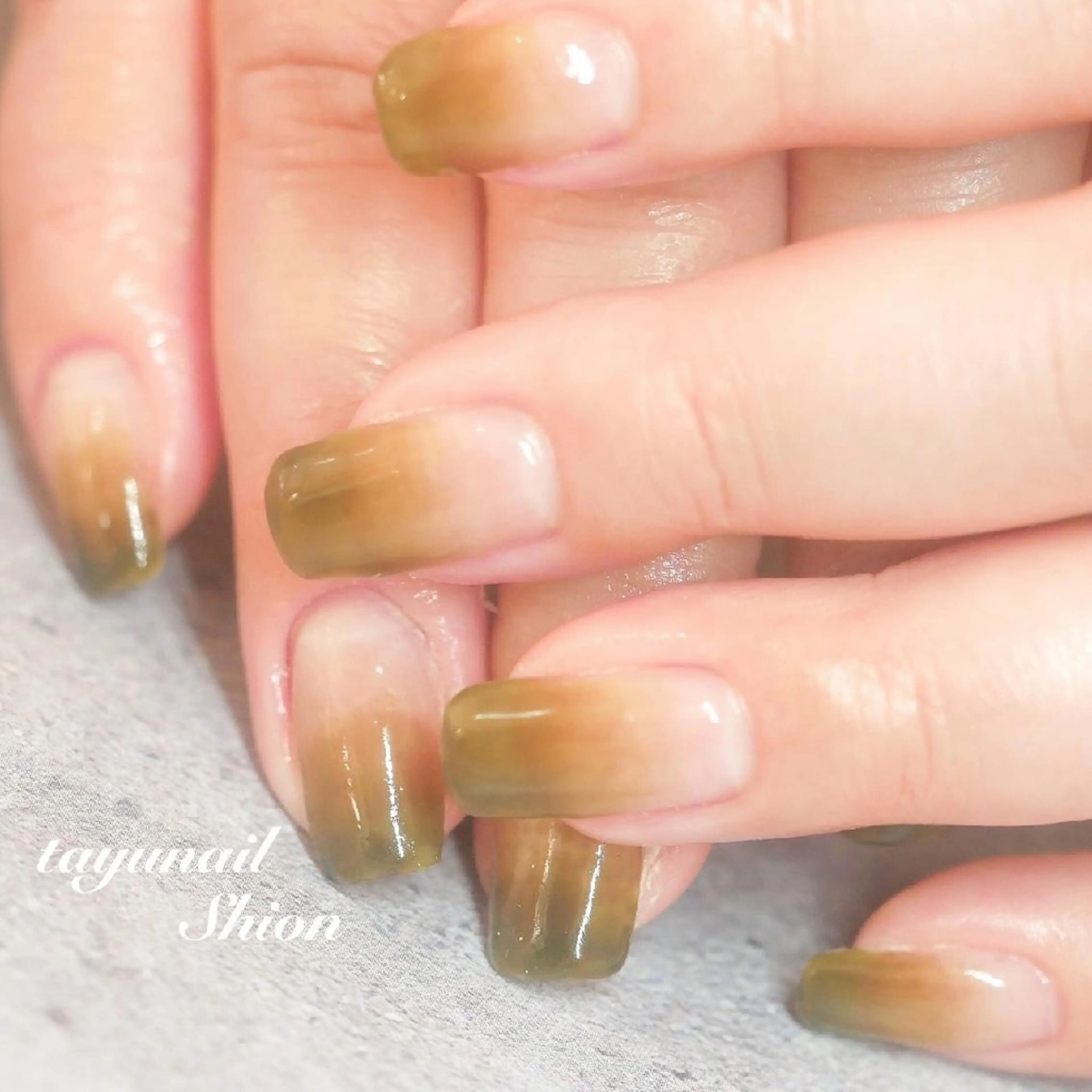 ネイル ブルー ジェルネイル グラデーション ロングネイル パラジェル ネイルサロン 【たゆnail】のネイルデザイン