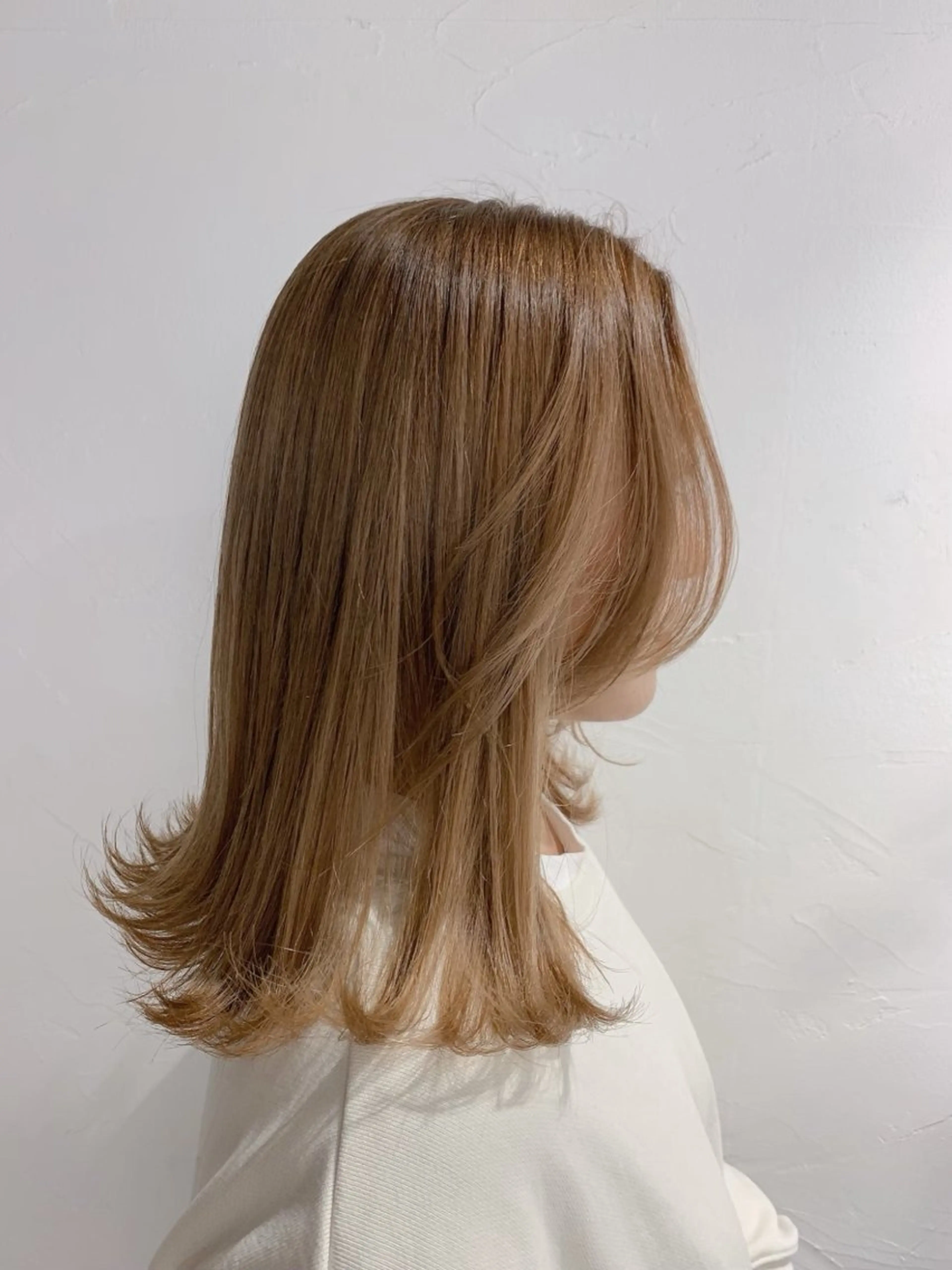 セミロング カラー ブリーチ ブリーチなしカラー カット ヘアカラー inc新小岩 🌱MANAMIのヘアスタイル