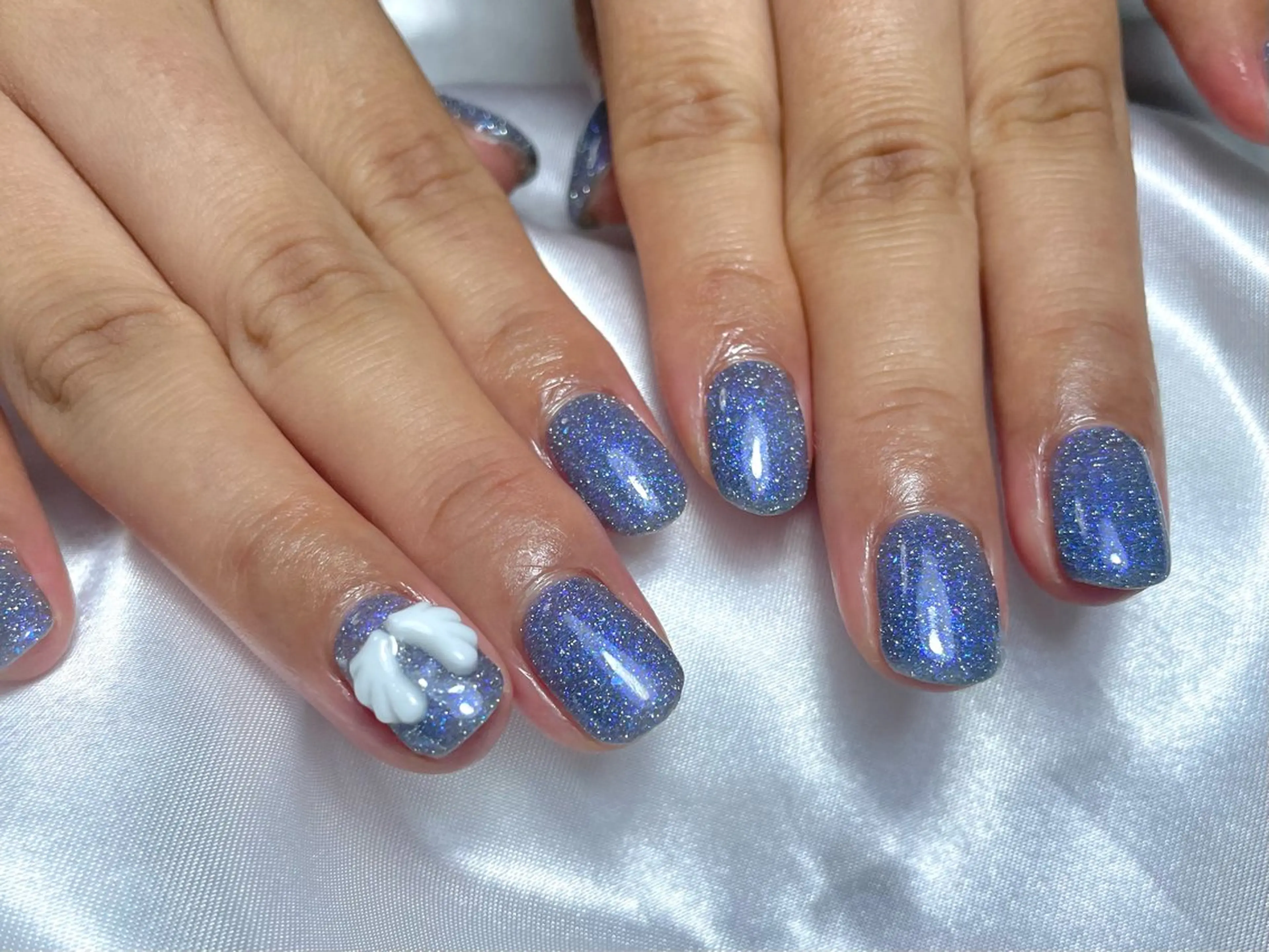 ネイル フラッシュネイル ハンドネイル alma (アルマ)のネイルデザイン