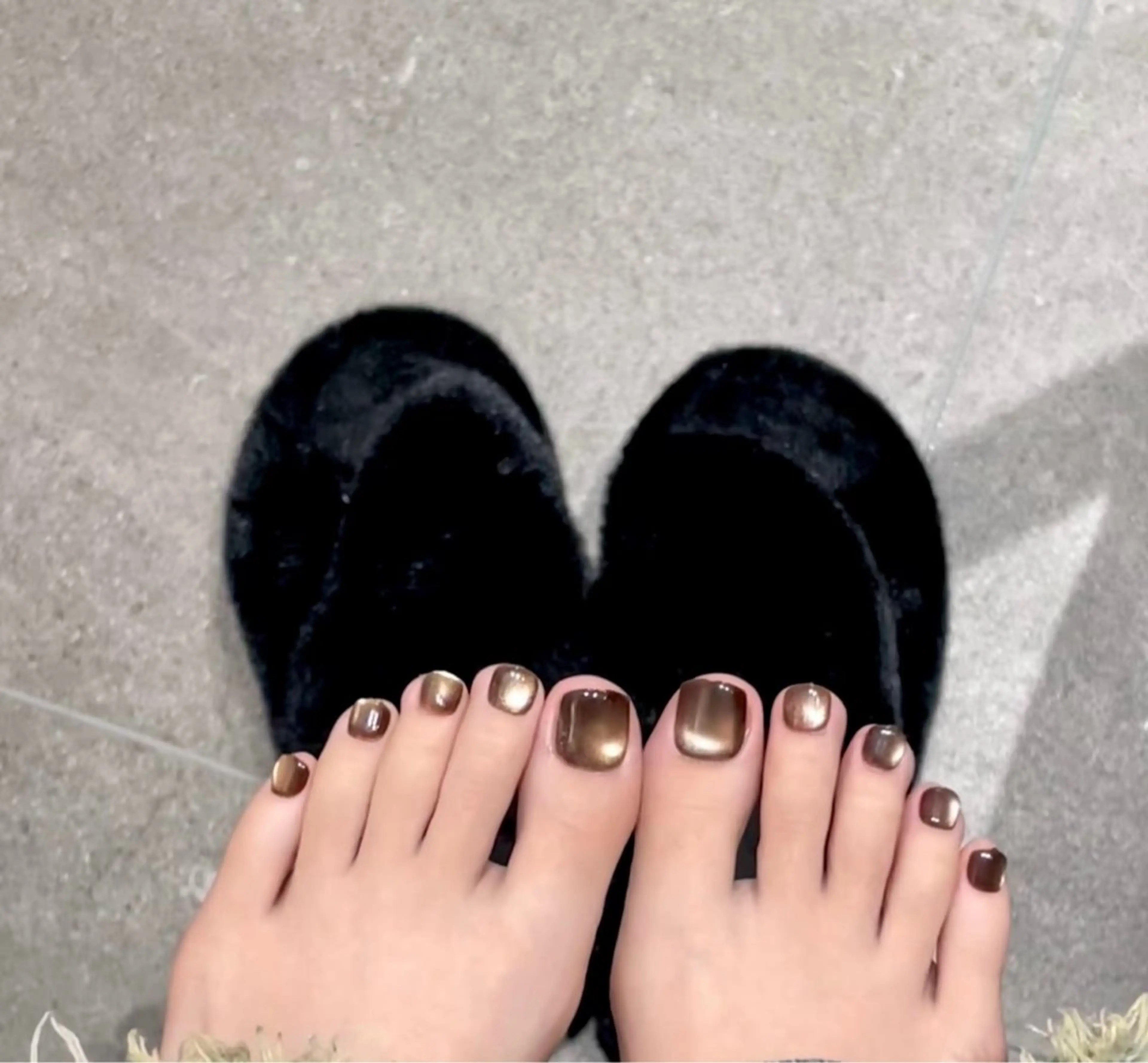 ネイル フットネイル こまつ ななのネイルデザイン