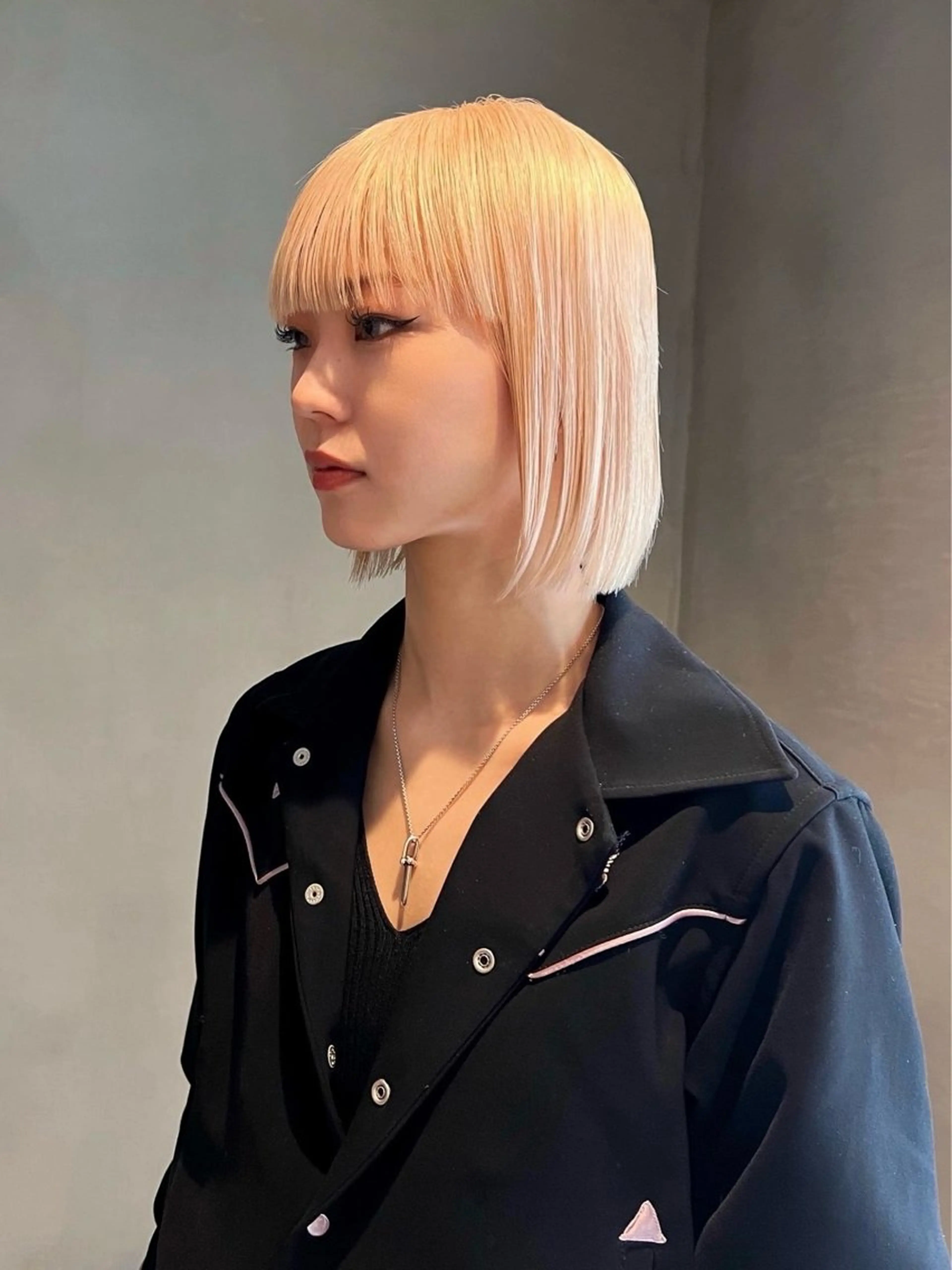 ショート カラー ブロンド ボブ カット ヘアカラー トリートメント Kaito🐶 /デザイン/レイヤーのヘアスタイル