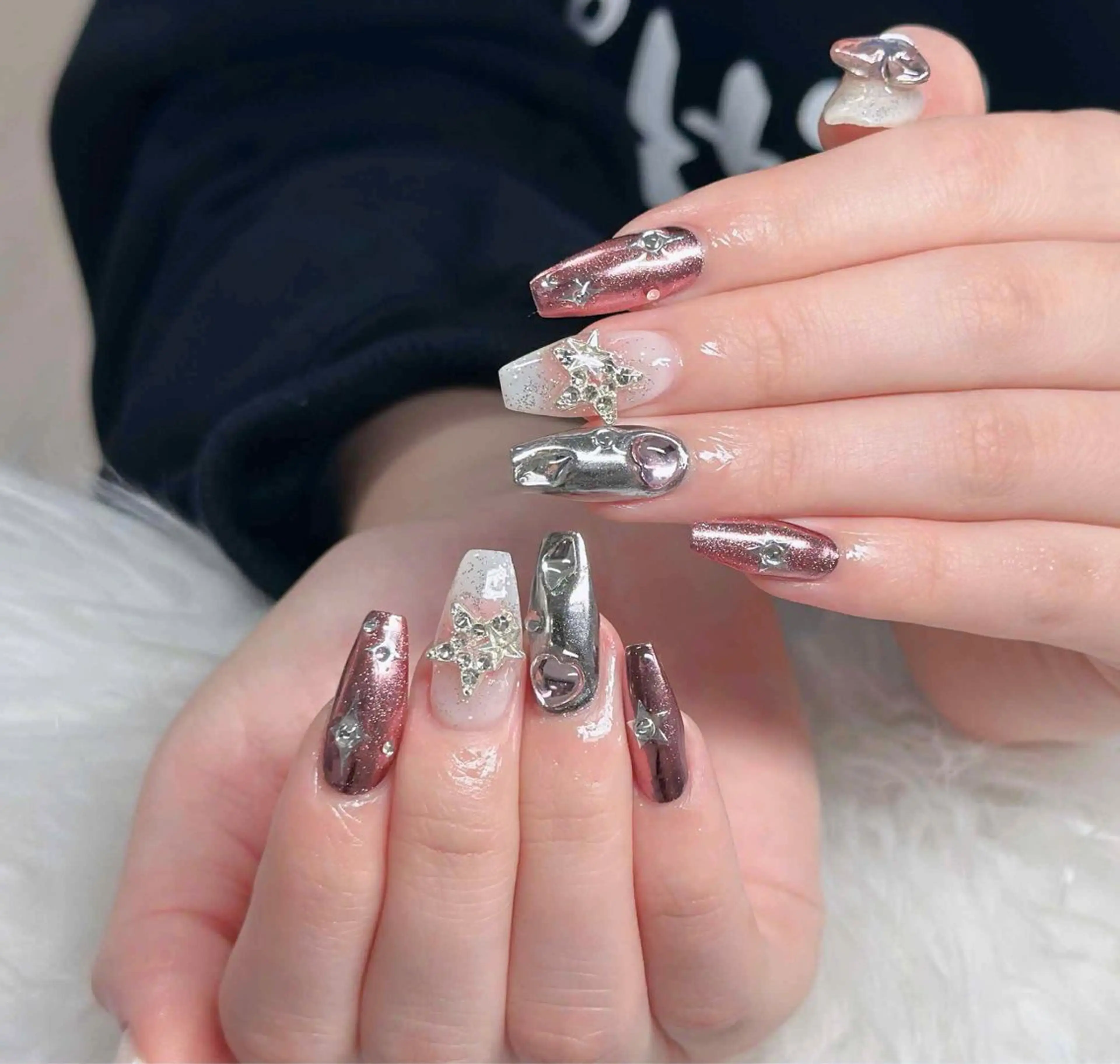 ネイル オーロラネイル フレンチネイル ジェルネイル ハロウィン キラキラネイル ハンドネイル H.baby Nail Salonのネイルデザイン