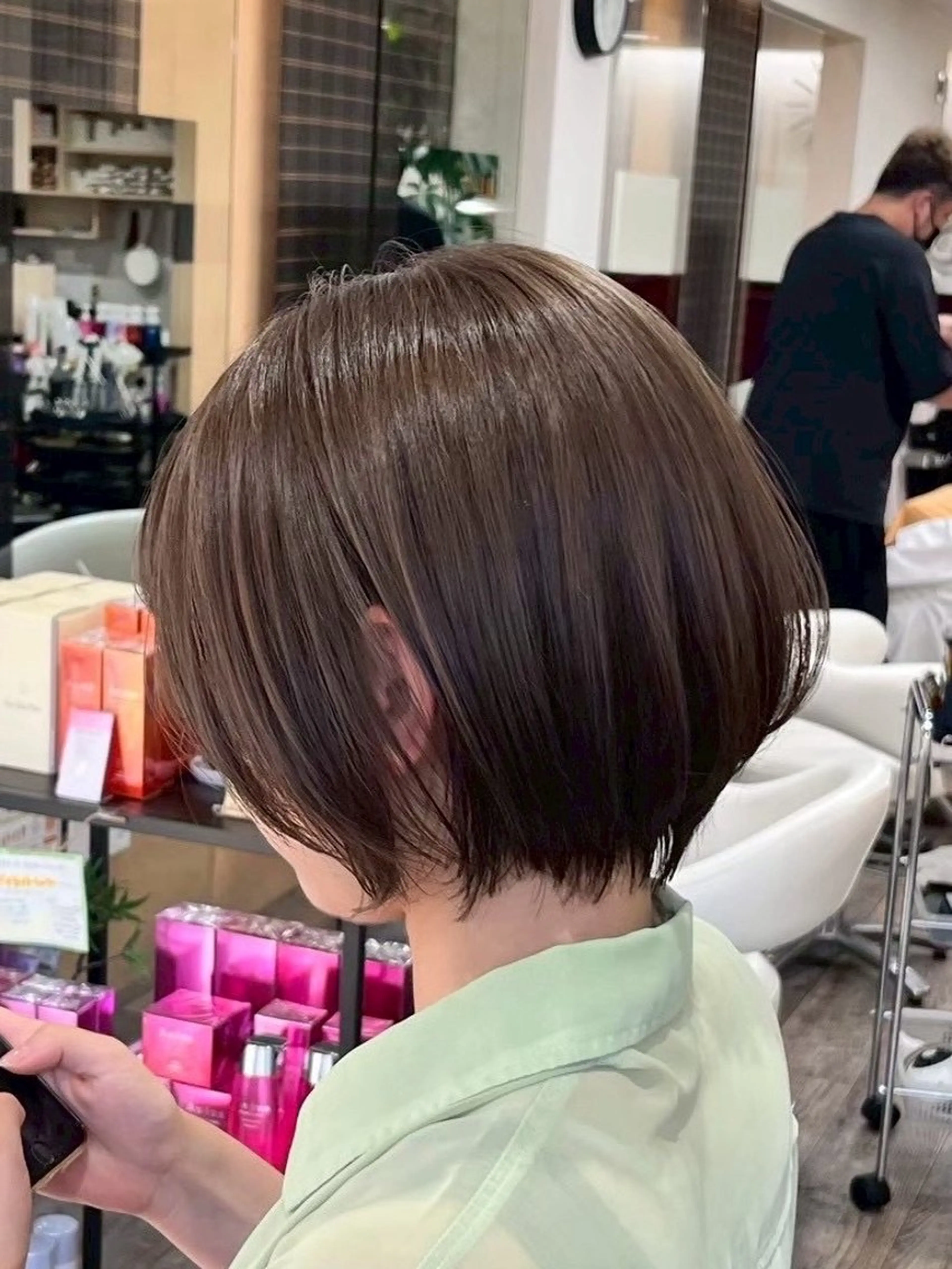 ショート 井上 志麻のヘアスタイル