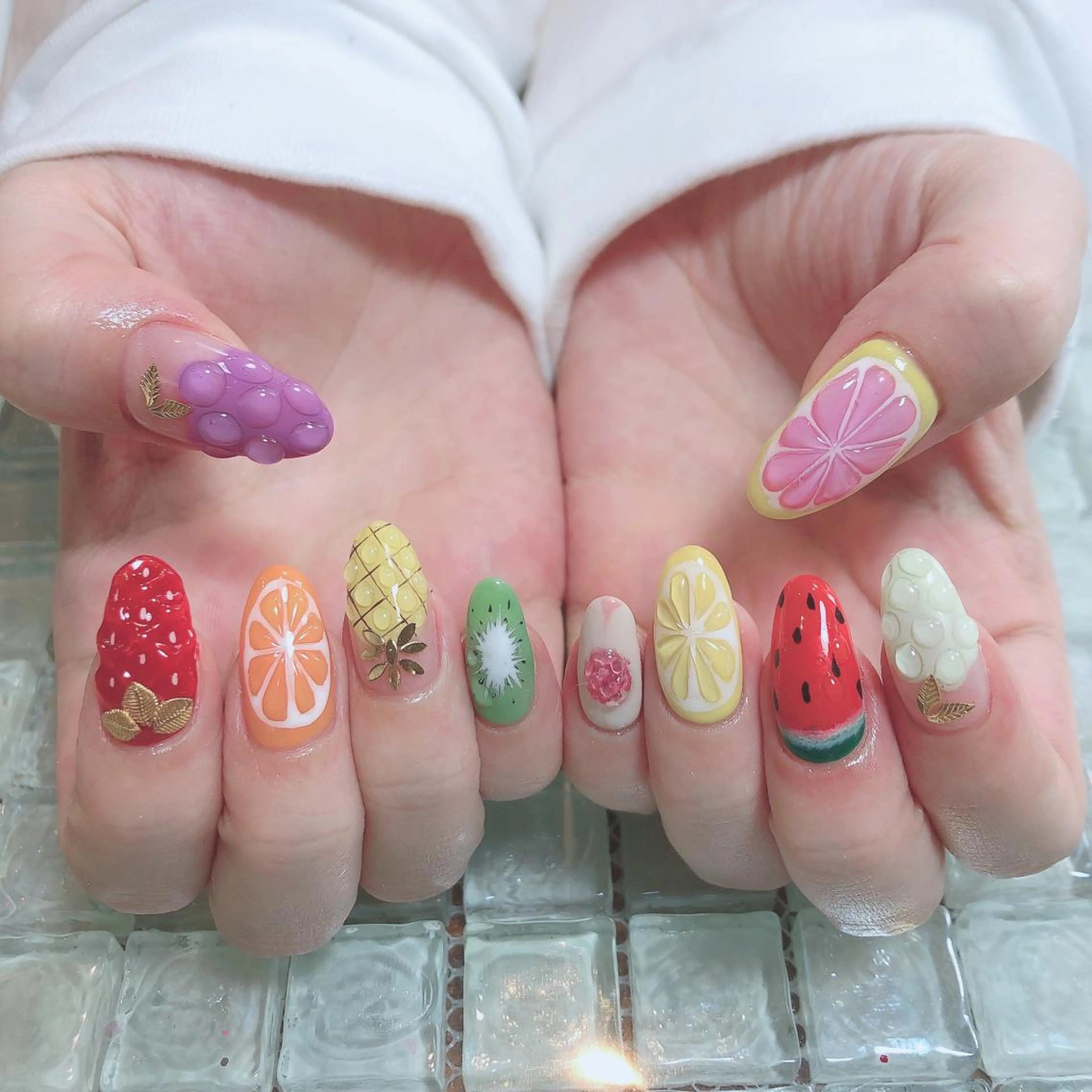 ネイル ハンドネイル 工藤 理恵のネイルデザイン