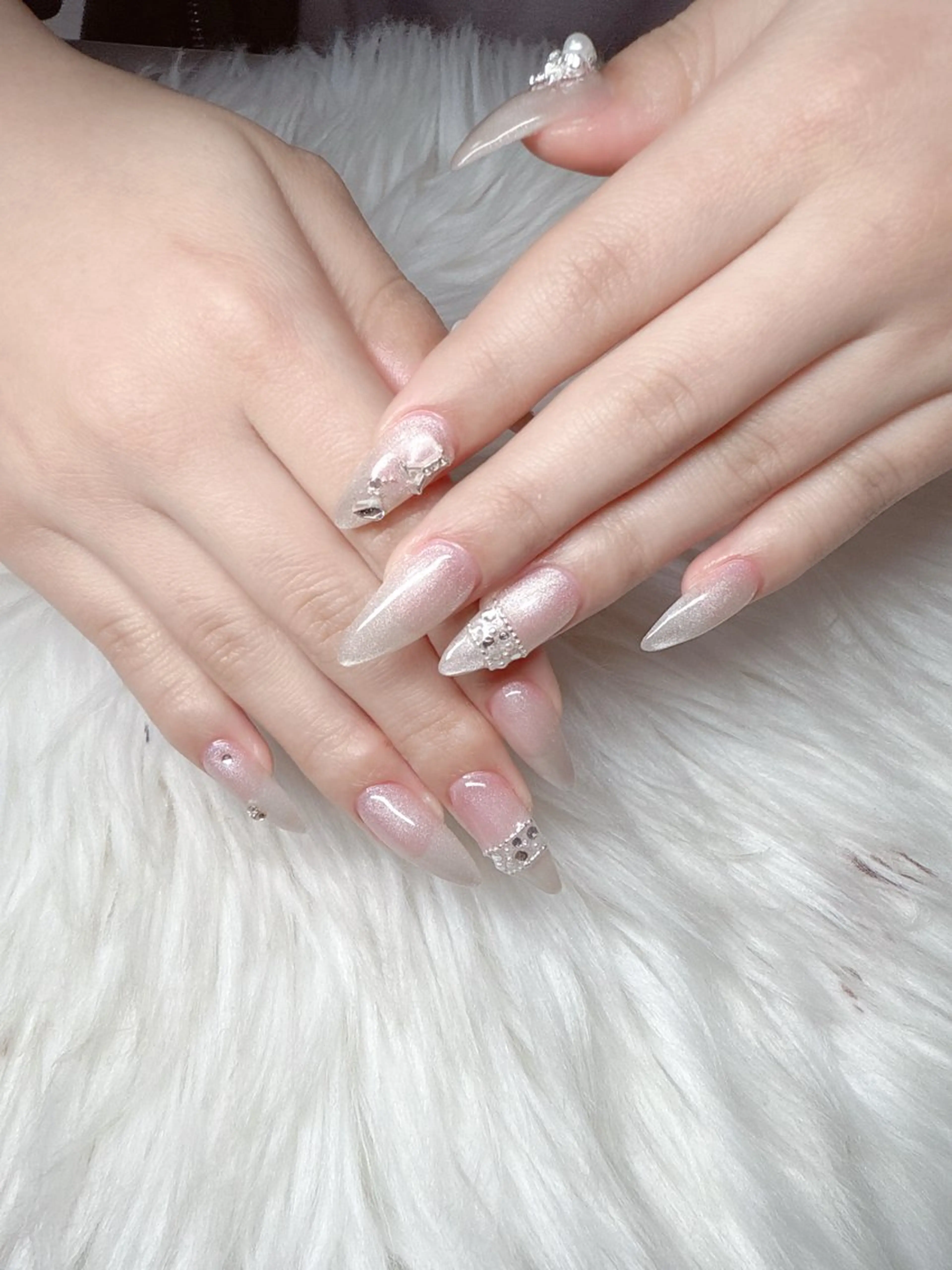 ネイル &ME Momoのネイルデザイン