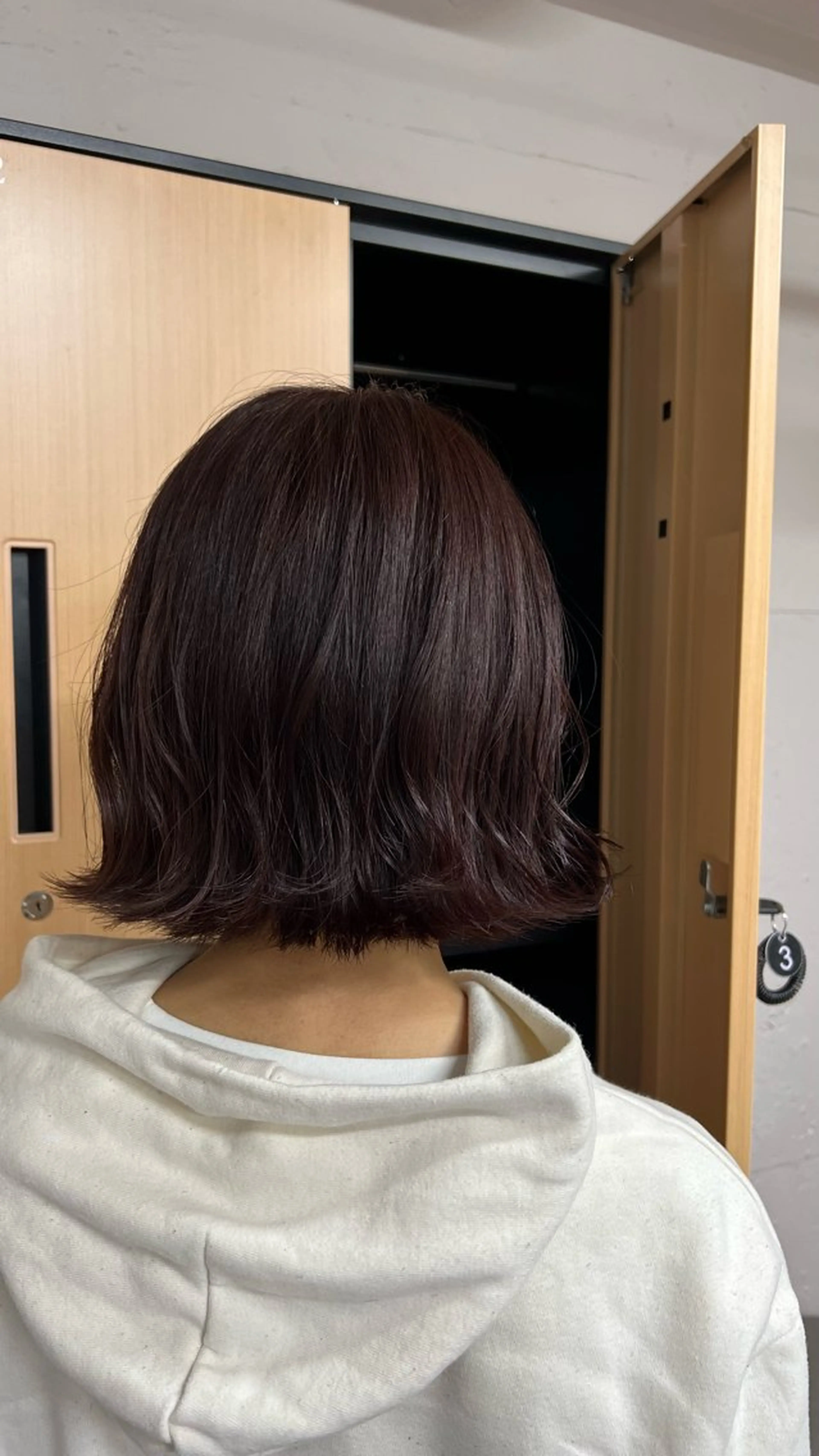 ミディアム カラー バイオレットカラー カット ヘアカラー トリートメント 🎀tokute ナオ🧸のヘアスタイル