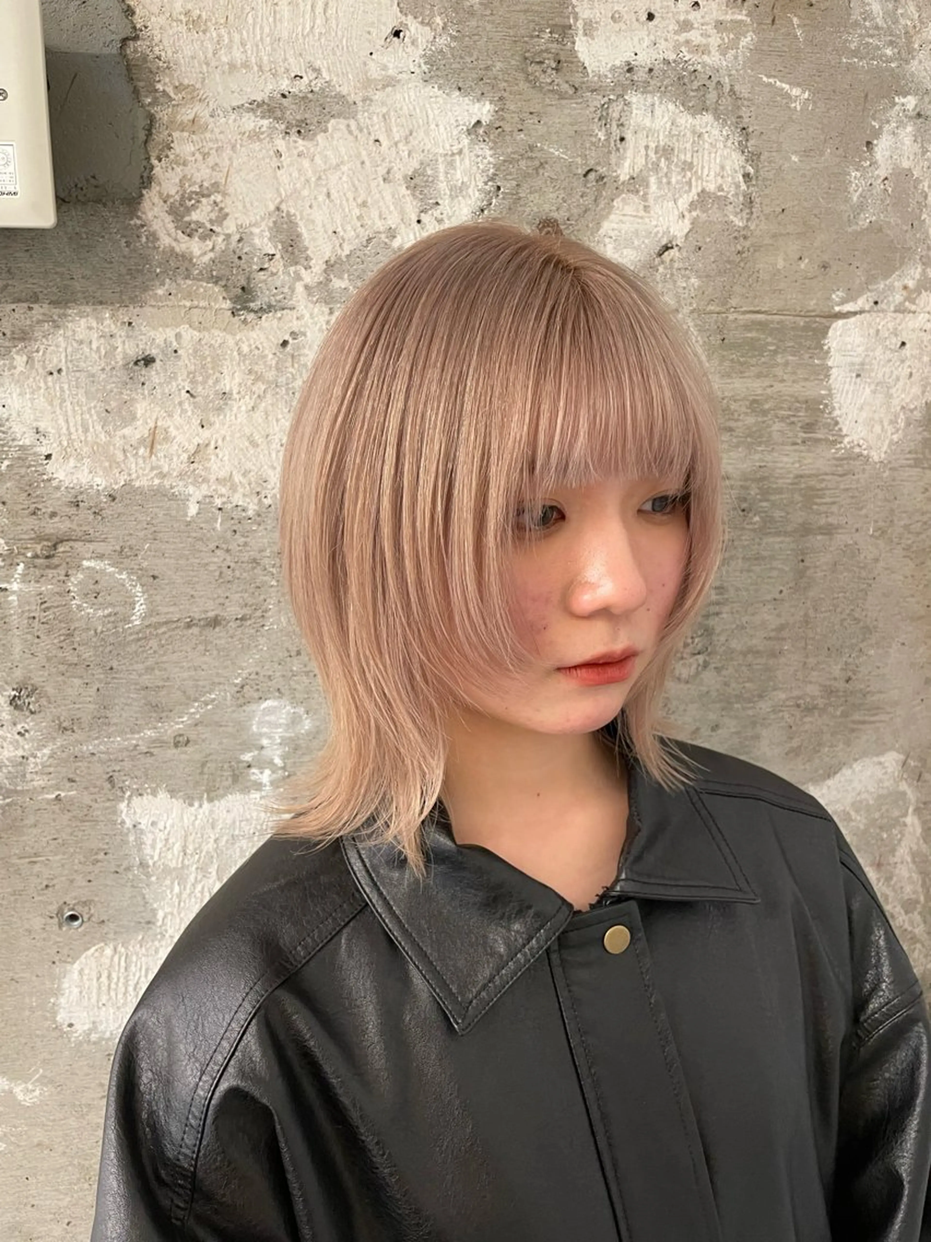 ミディアム カラー 城野将志🫧美髪矯正 透明感カラー🎨のヘアスタイル