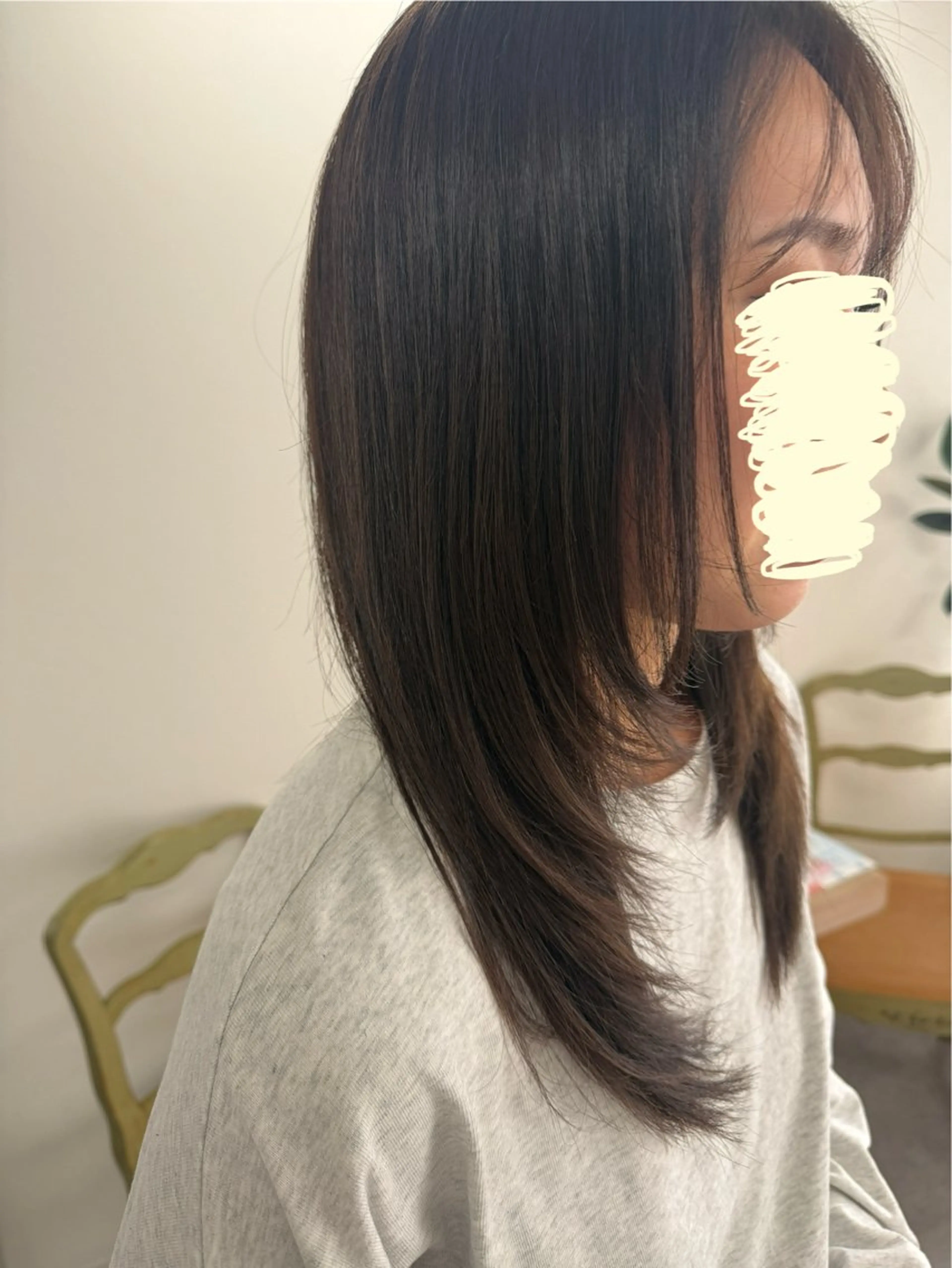 セミロング レイヤーカット 玉邑 美菜のヘアスタイル