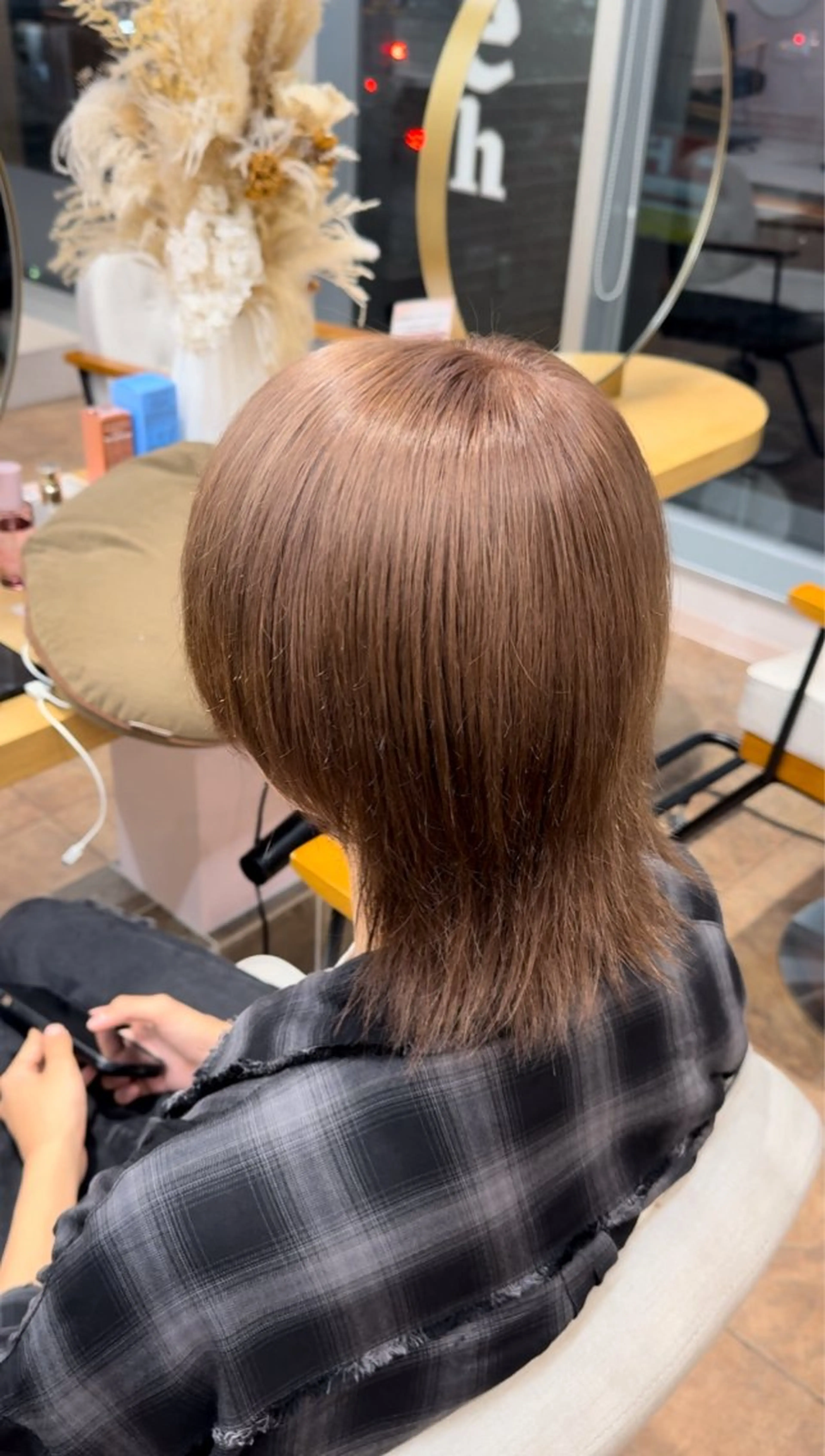 ショート カラー ヘアカラー トリートメント heel SENGAWAのヘアスタイル