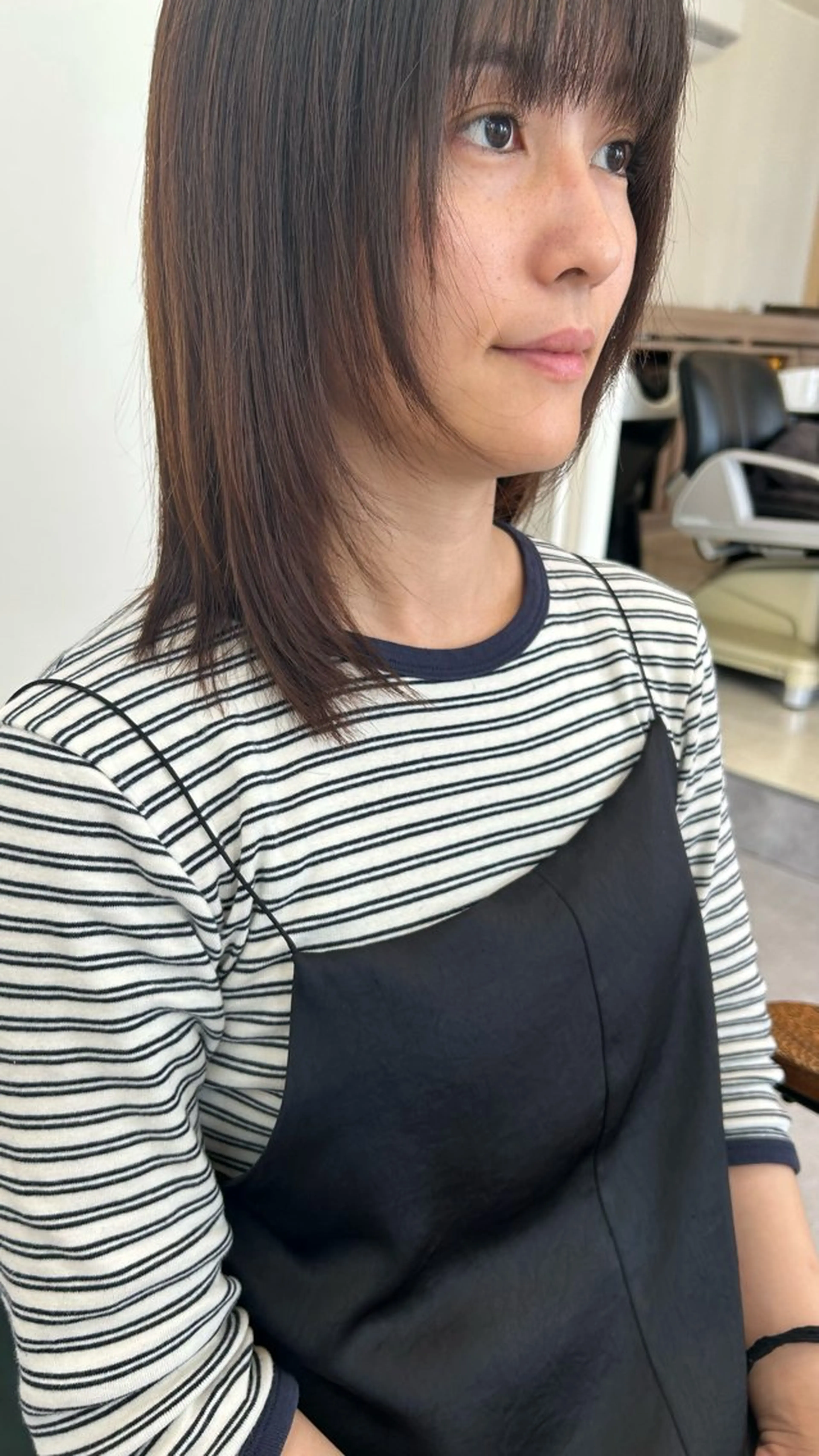 ミディアム TERUYA shionのヘアスタイル