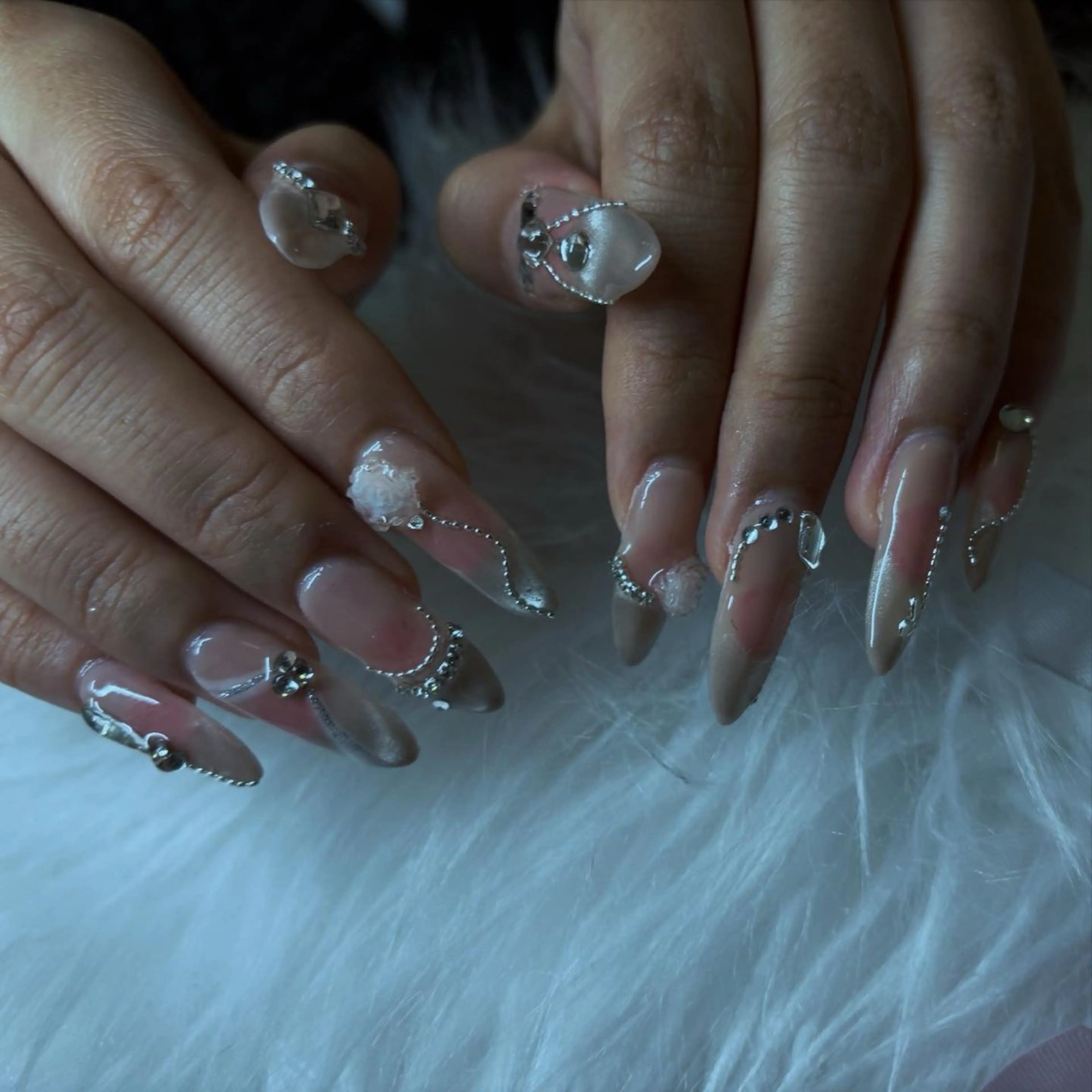 ネイル 長さ出し 持ち込み 冬ネイル vante_aimi .パラジェル取扱店のネイルデザイン