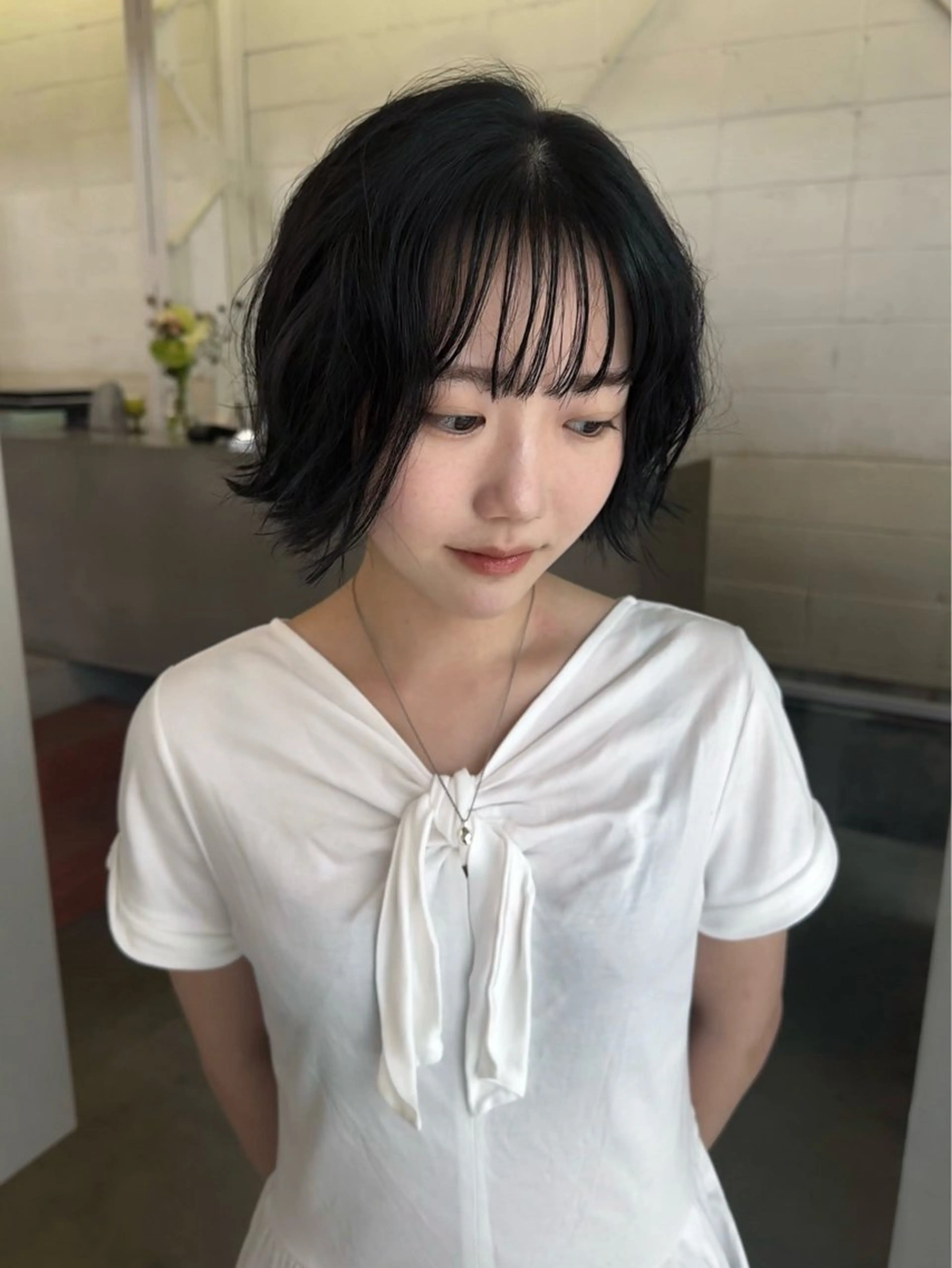 ショート 顔周りカット レイヤーカット カット ミワ ハナのヘアスタイル