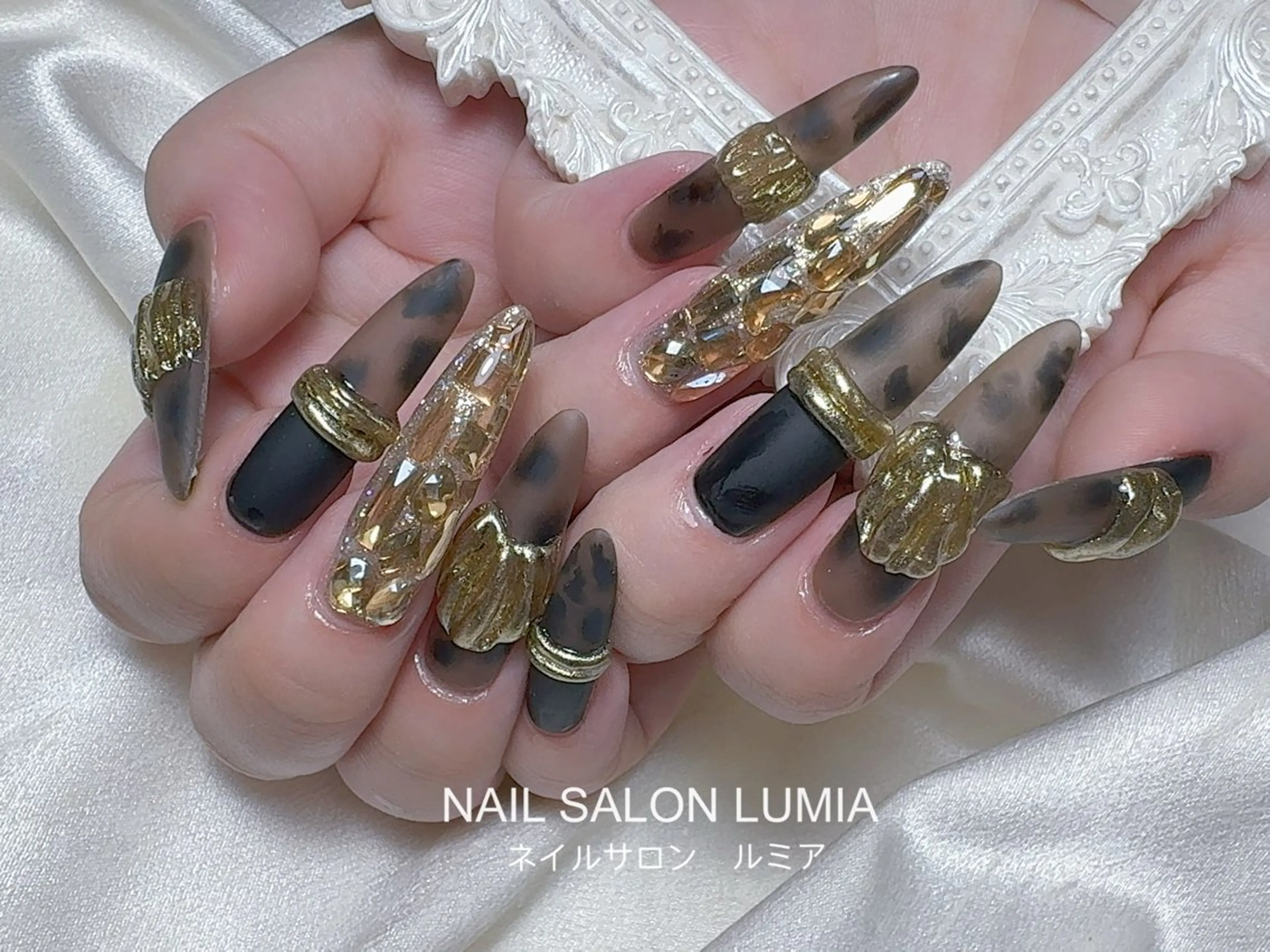 ネイル ハンドネイル ネイルサロン ルミア Lumia 店長のネイルデザイン