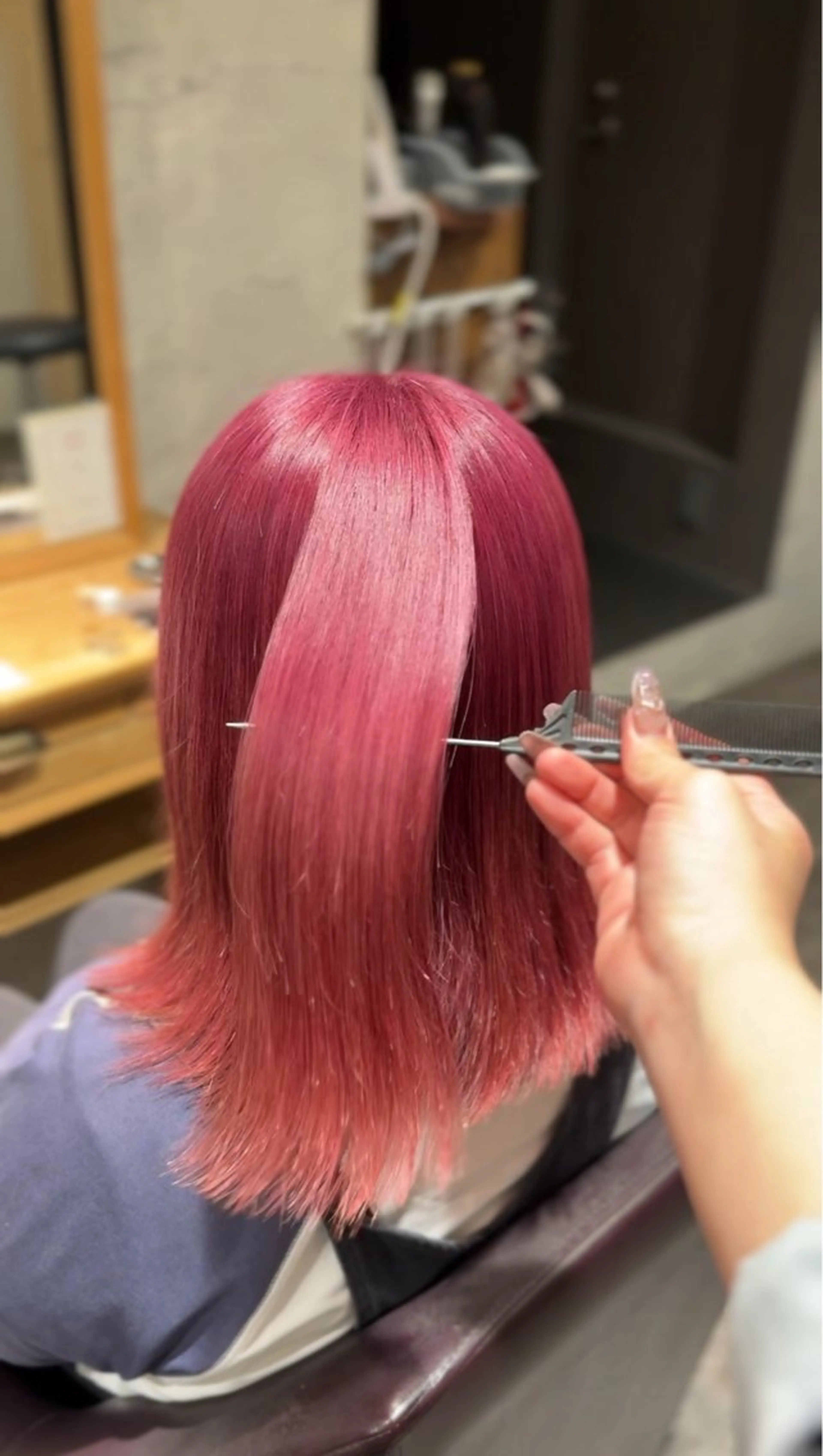 ミディアム カラー カット ヘアカラー Afinar  乃空（ノア）のヘアスタイル