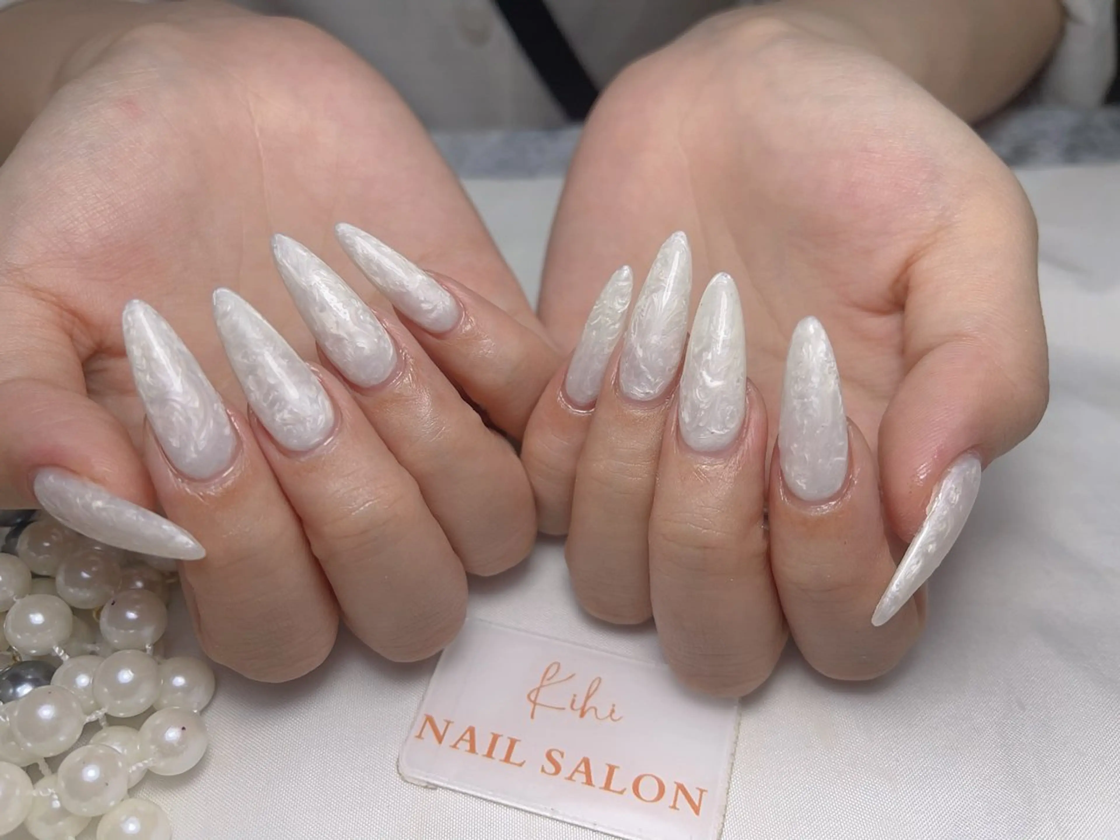 ネイル アートネイル フレンチネイル ジェルネイル グラデーション 韓国ネイル ハンドネイル 💕鈴木ユリ パラジェル/オフ無料のネイルデザイン