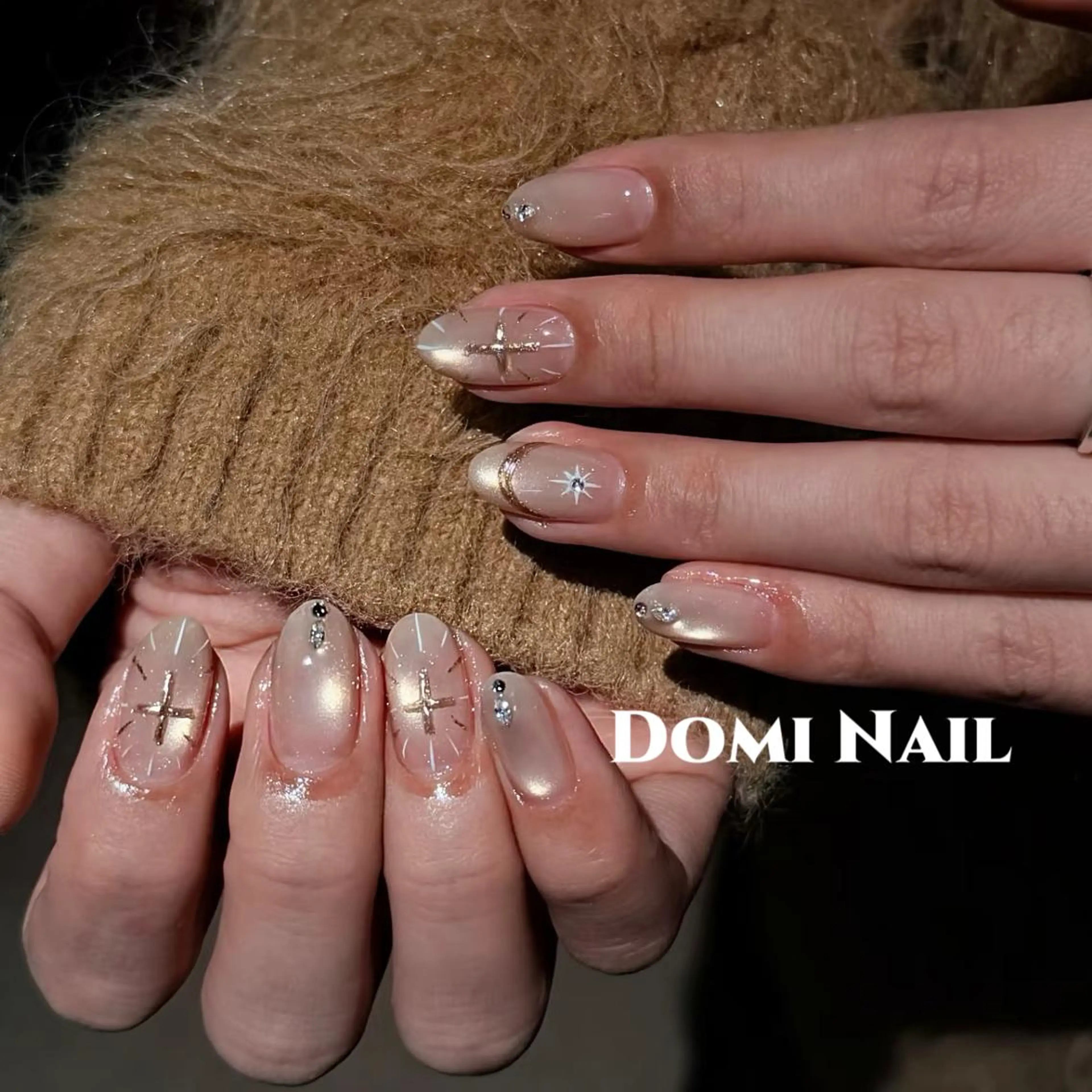 ネイル 持ち込み ハンドネイル 渋谷 Domi Nailのネイルデザイン