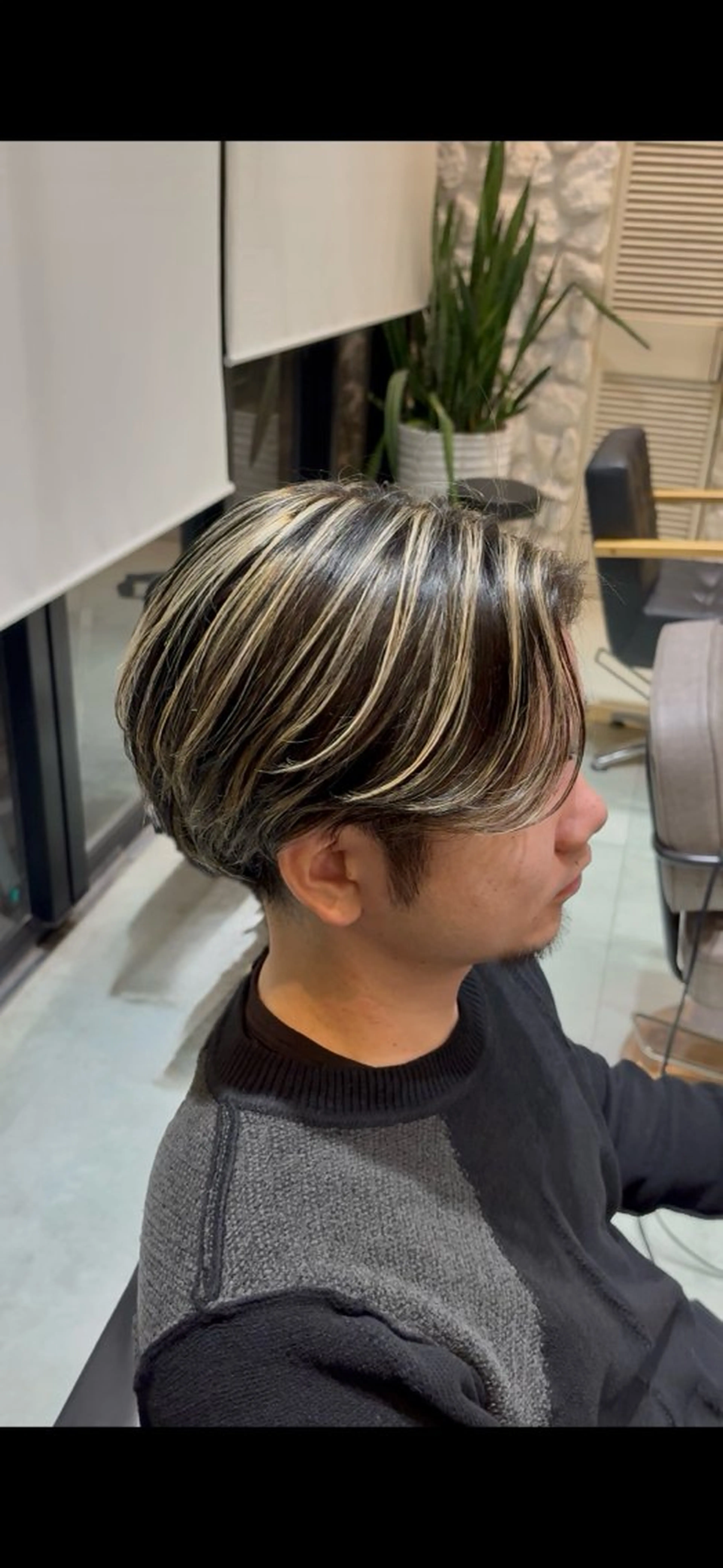 メンズ メンズハイライト 山口 南のヘアスタイル