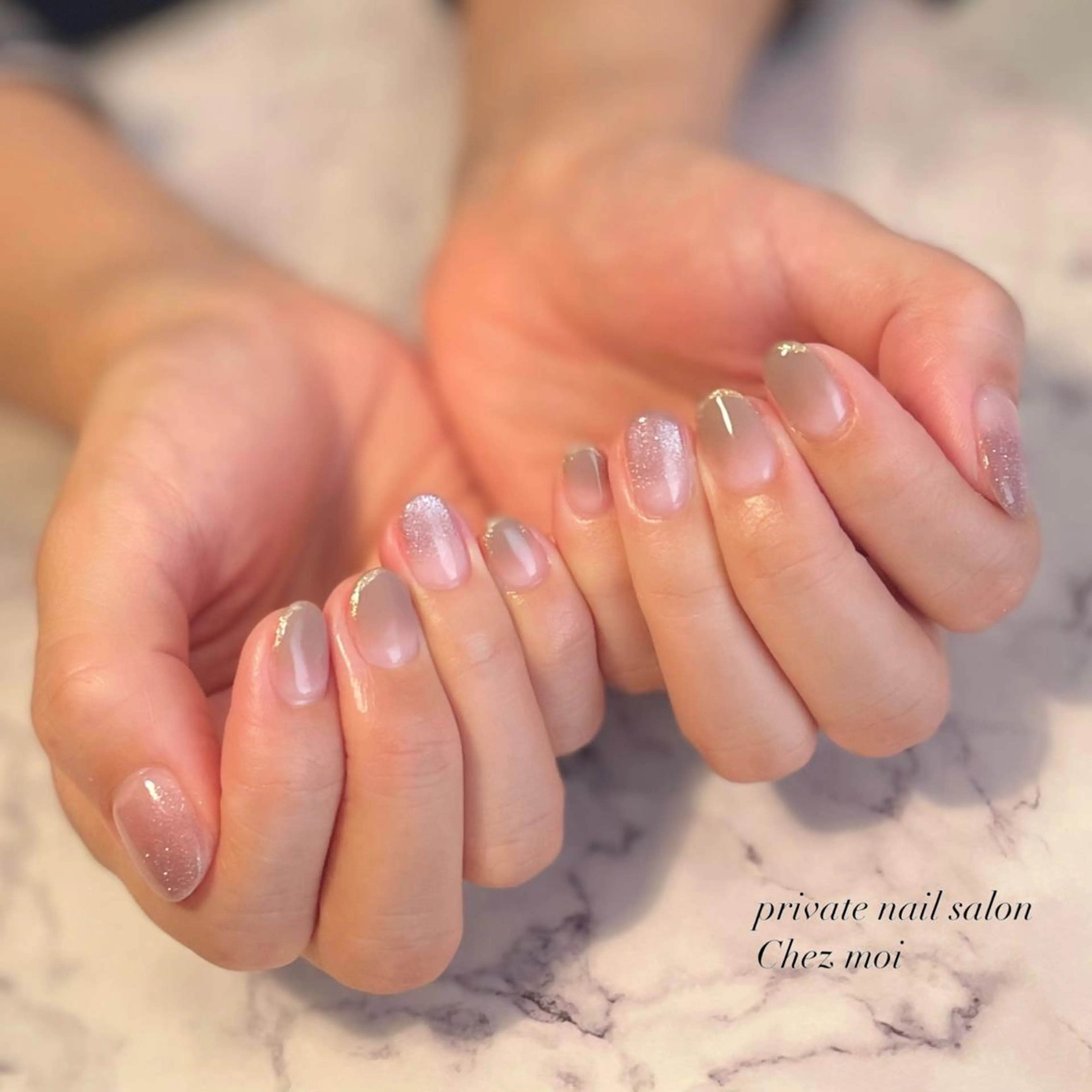 ネイル グラデーション KOMINE TOMOKOのネイルデザイン