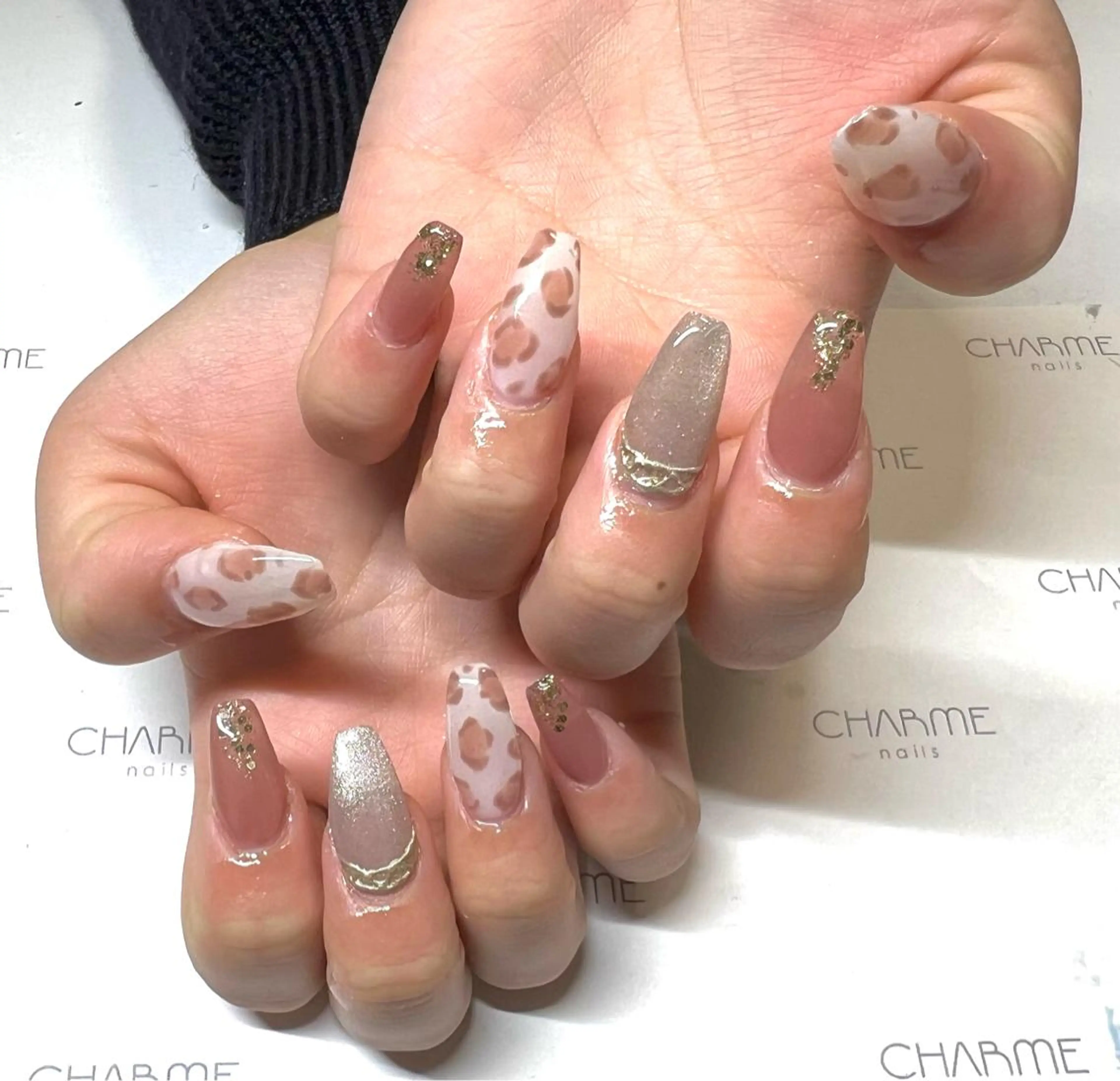 ネイル アニマル柄 ハンドネイル CHARME 🤎〔RINA〕のネイルデザイン