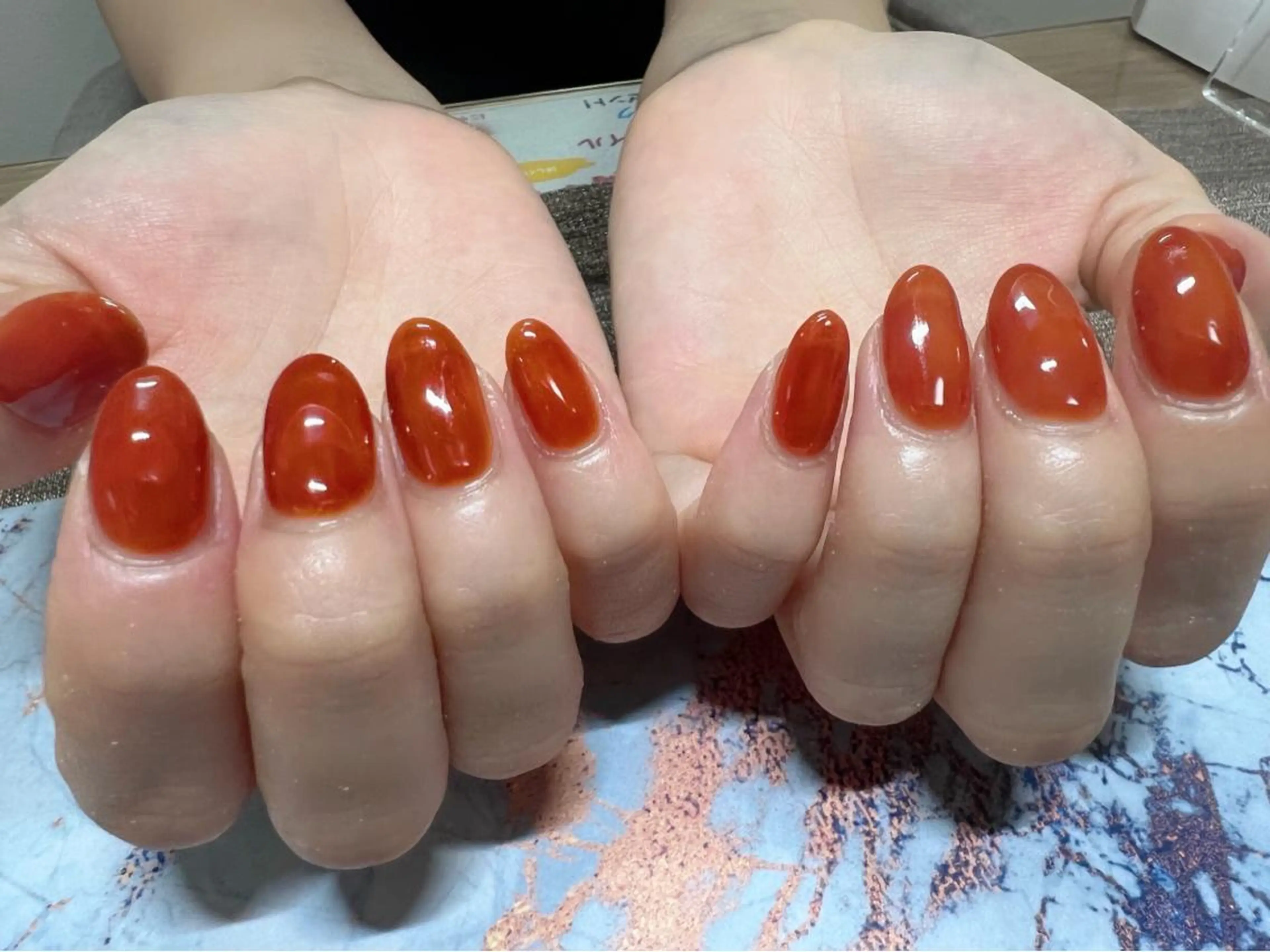 ネイル ブラウン クリアネイル オレンジ ハンドネイル mogunail &blowのネイルデザイン