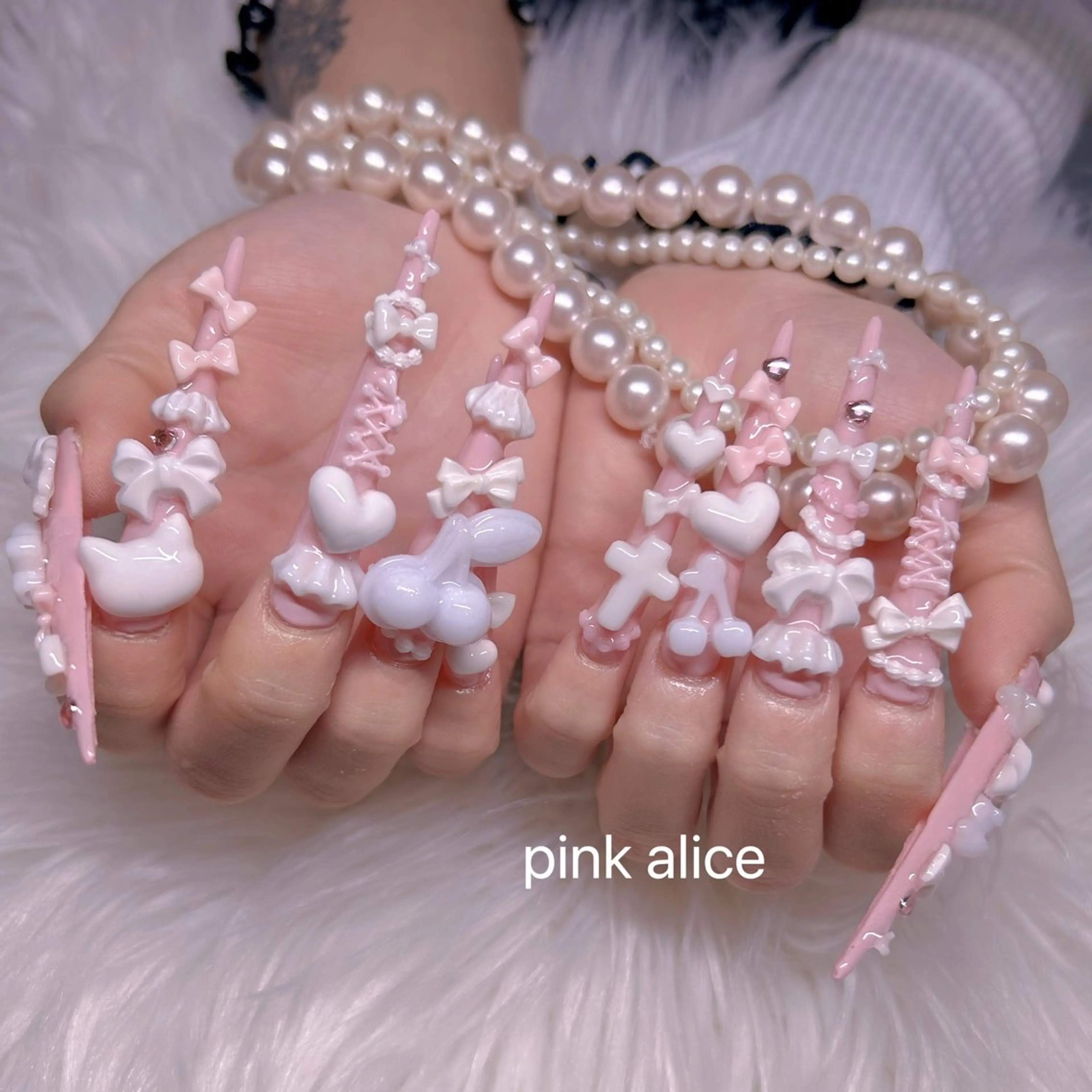 ネイル nail salon Pink Aliceのネイルデザイン