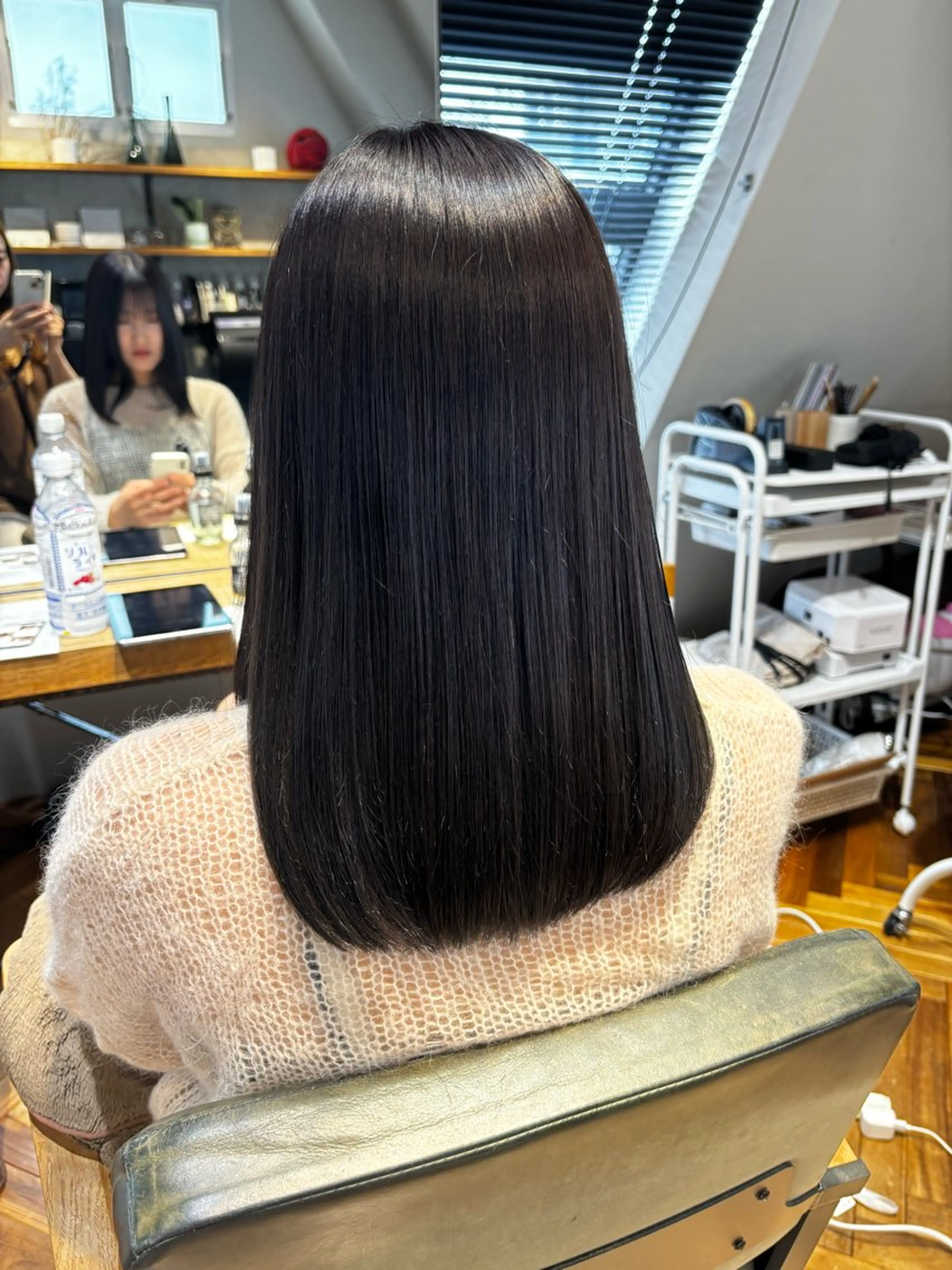 セミロング カラー 透明感カラー ダブルカラー ハイライトカラー イルミナカラー インナーカラー カット ヘアカラー トリートメント misa🫧ナチュラ ル縮毛矯正/髪質改善のヘアスタイル