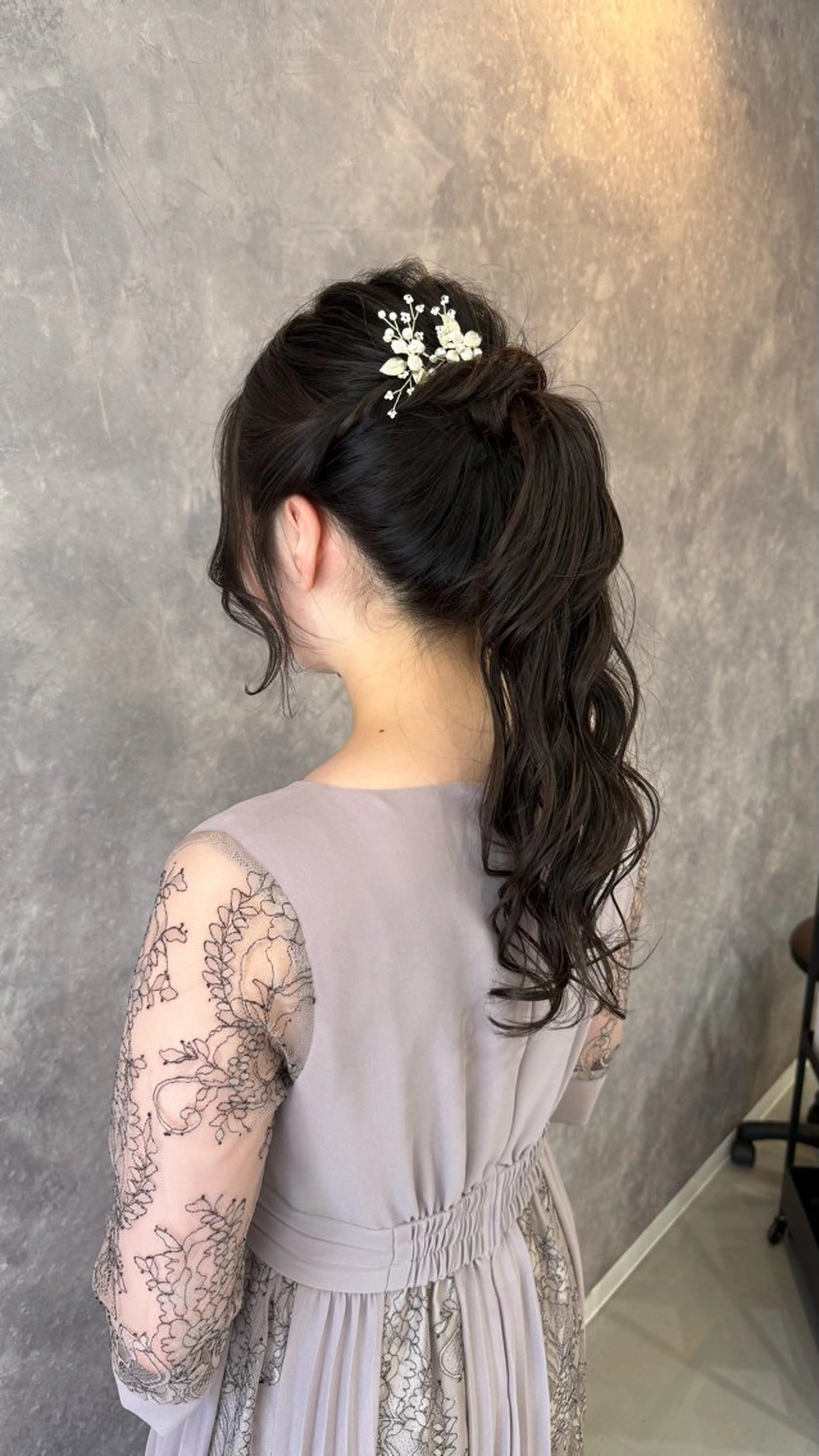 ロング ヘアアレンジ ポニーテール yukiko/ 垢抜け透明感hairのエステ・リラクイメージ