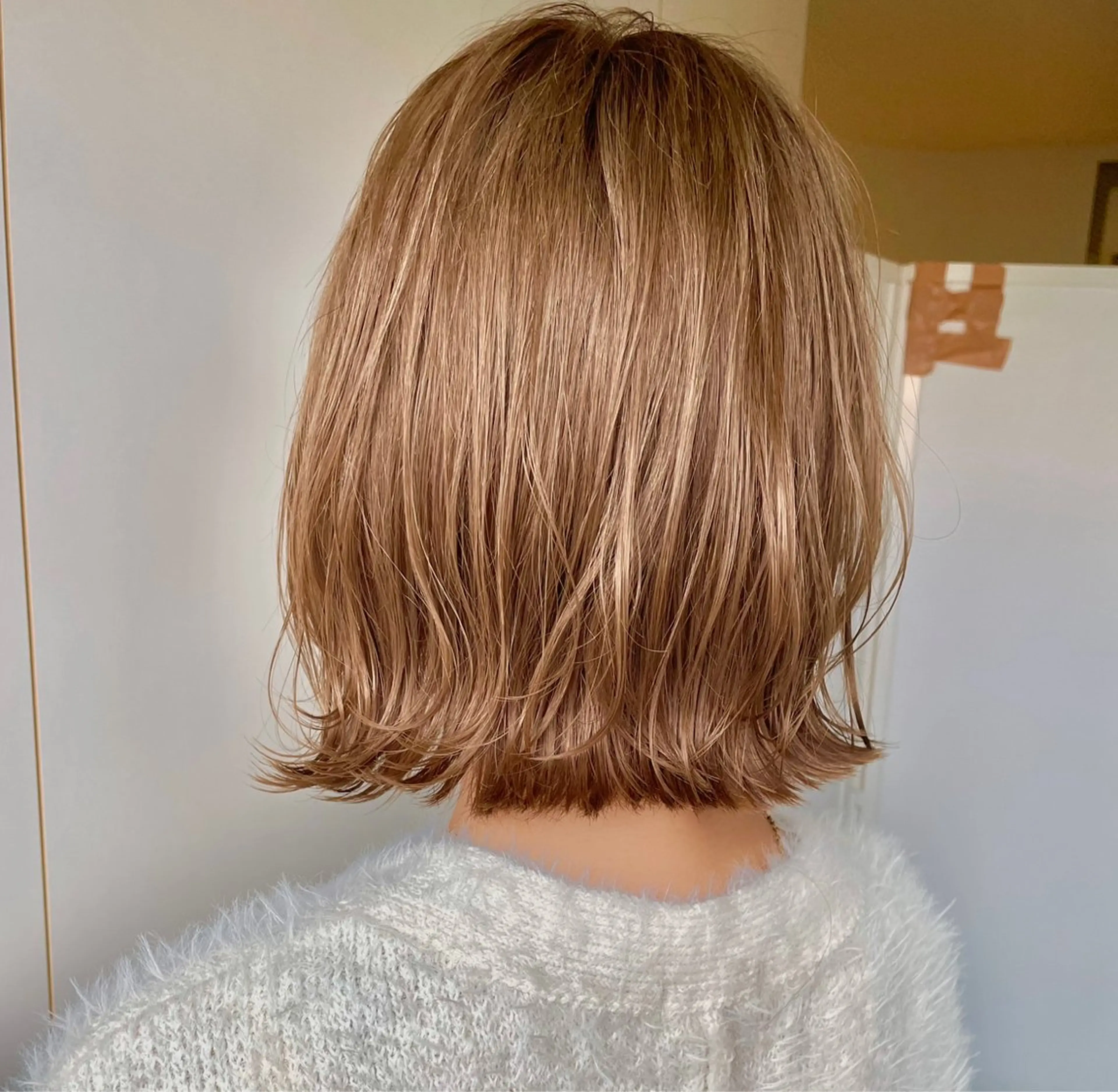 ショート カラー ベージュカラー ハイトーンカラー ハイトーンベージュ ボブ 髪質改善/縮毛矯正/ 艶髪/池袋/あつしのヘアスタイル