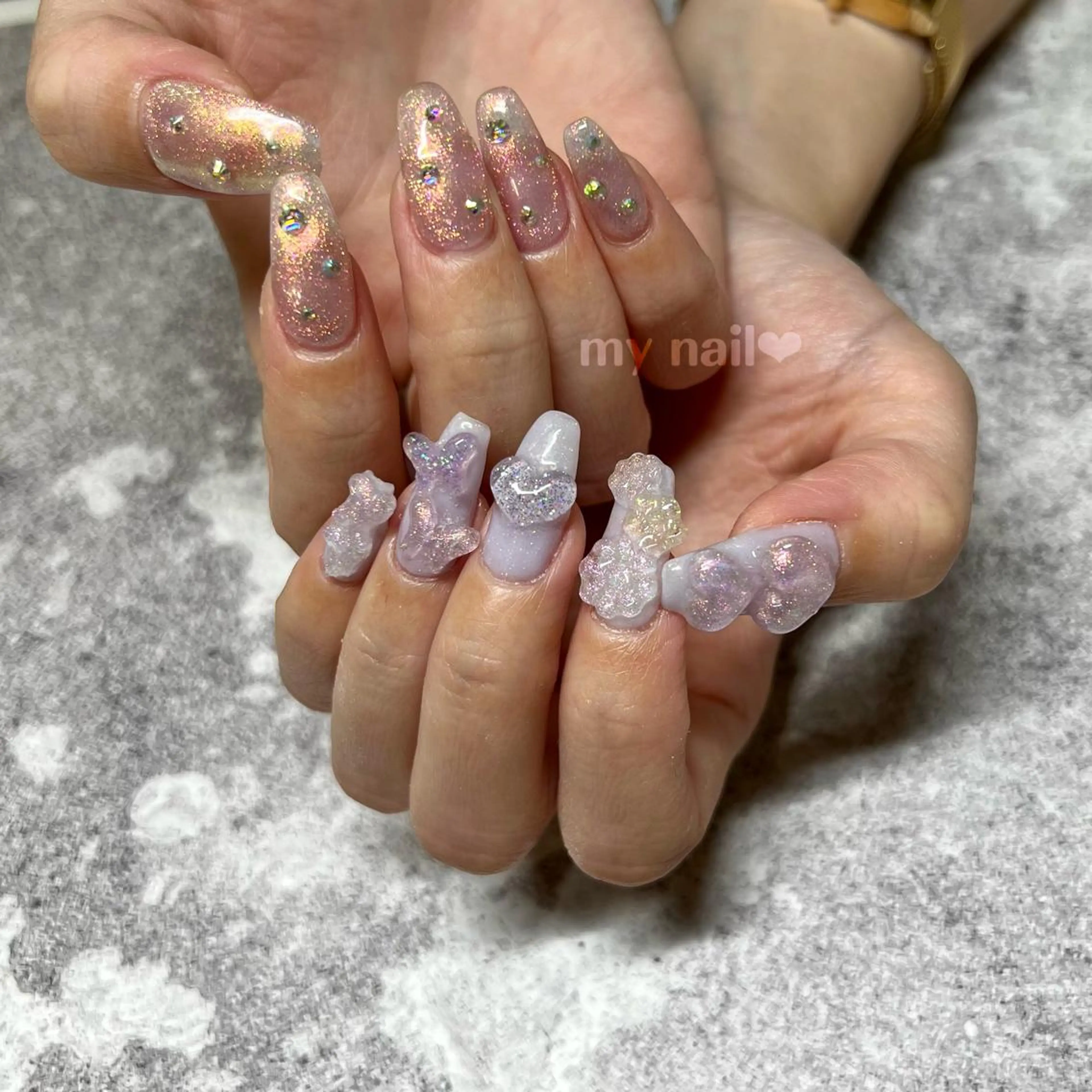 ネイル ハンドネイル ViViA momokaのネイルデザイン