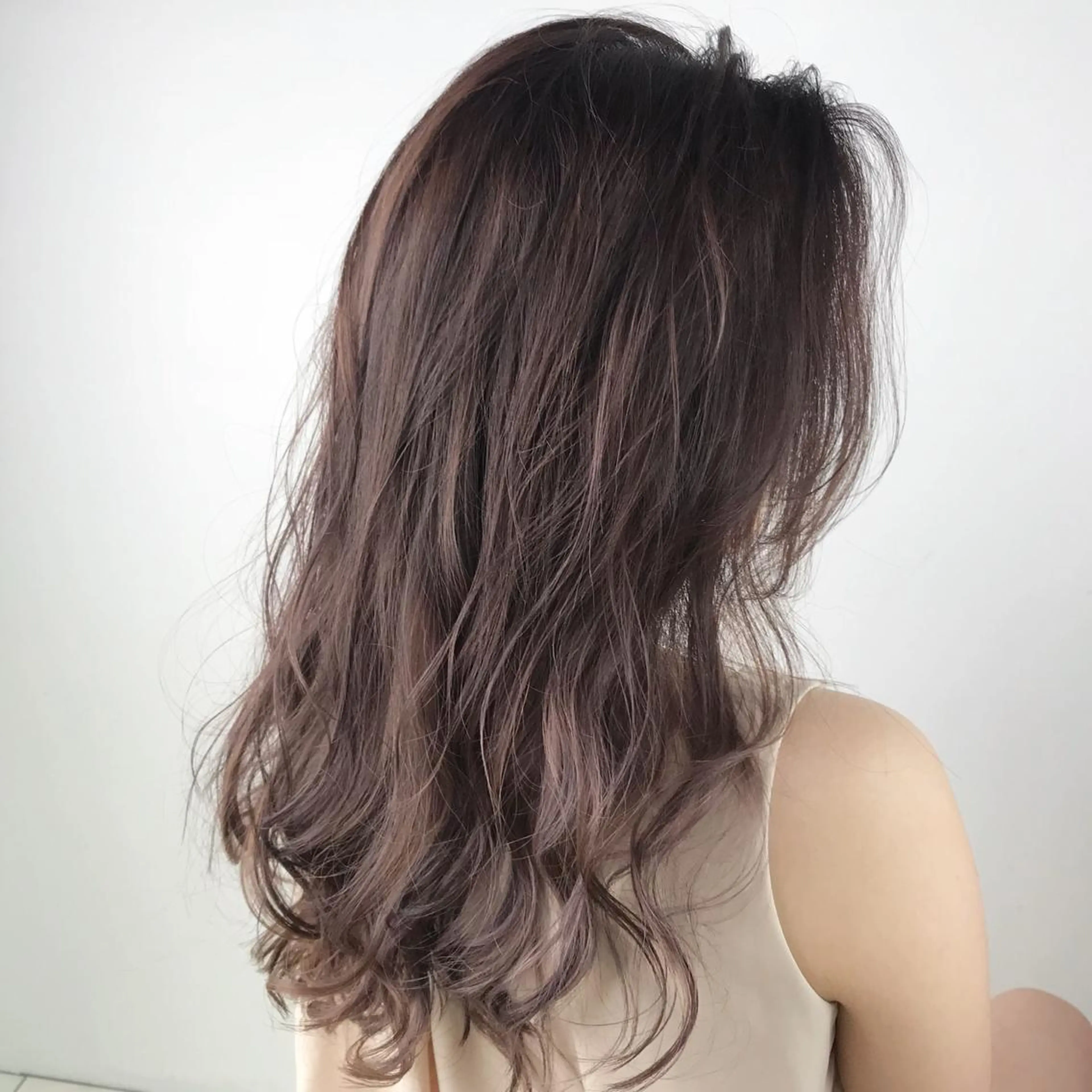 セミロング カット ヘアカラー トリートメント MORISAKI ✂︎縮毛矯正のヘアスタイル