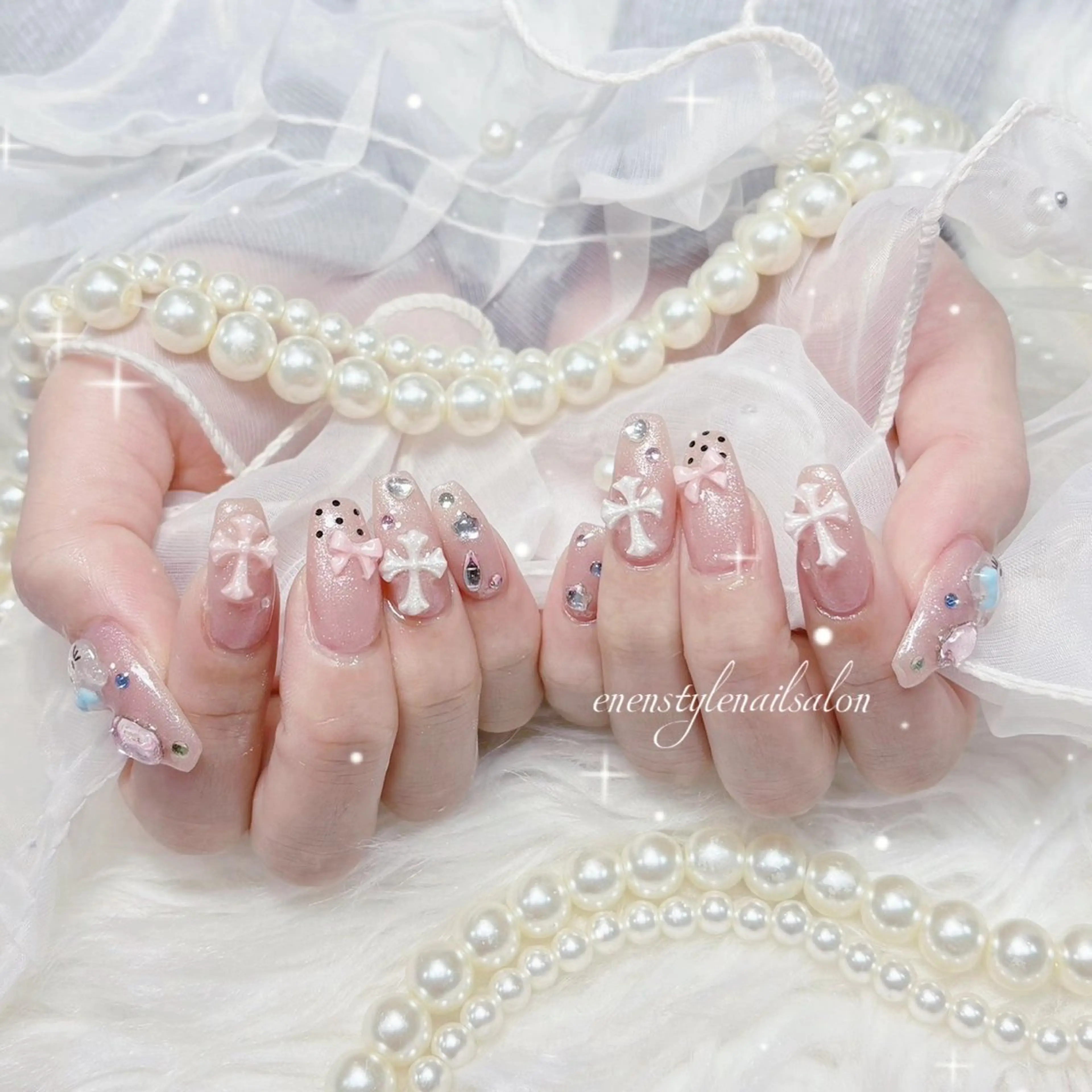 ネイル ハンドネイル 👑enen style👑のネイルデザイン