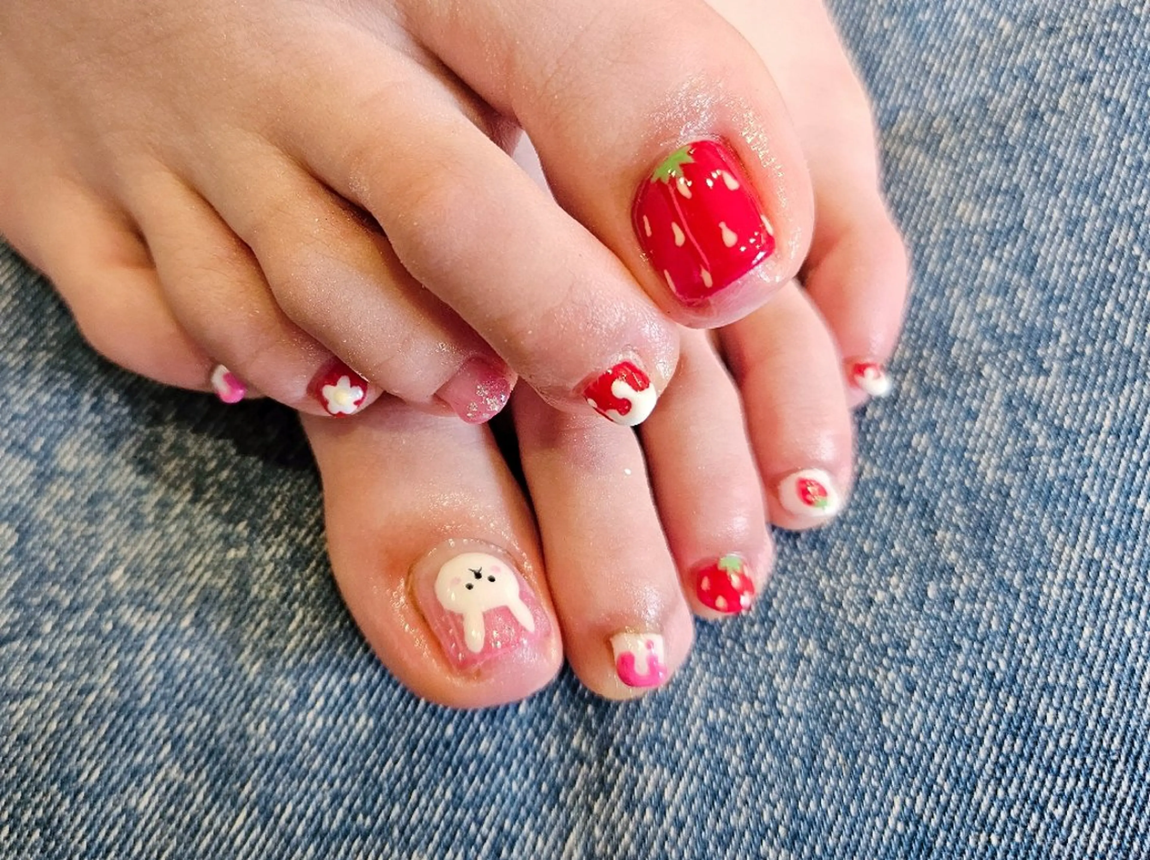 ネイル フットネイル 関口 友菜のヘアスタイル