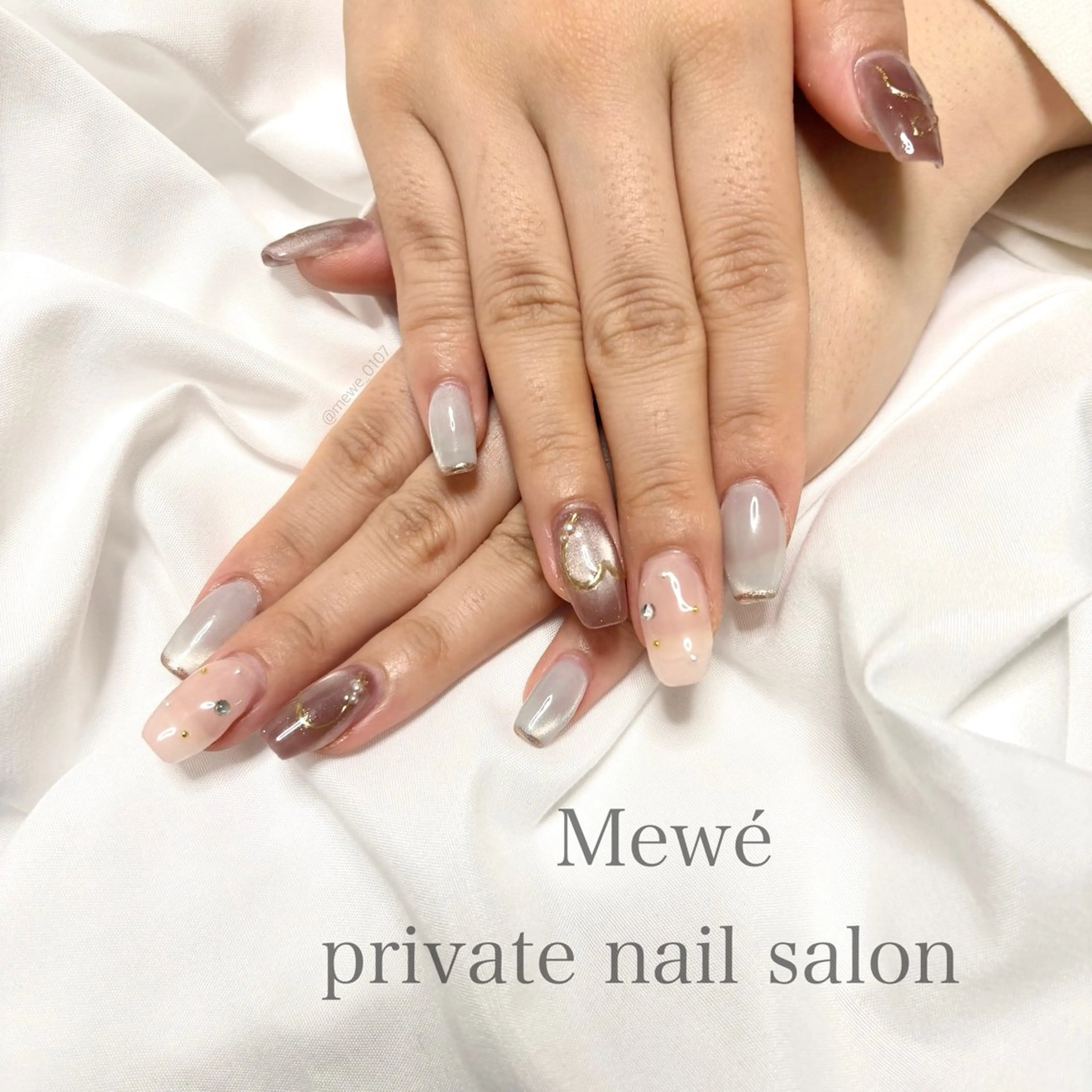 ネイル ハンドネイル Mewé ayakaのネイルデザイン