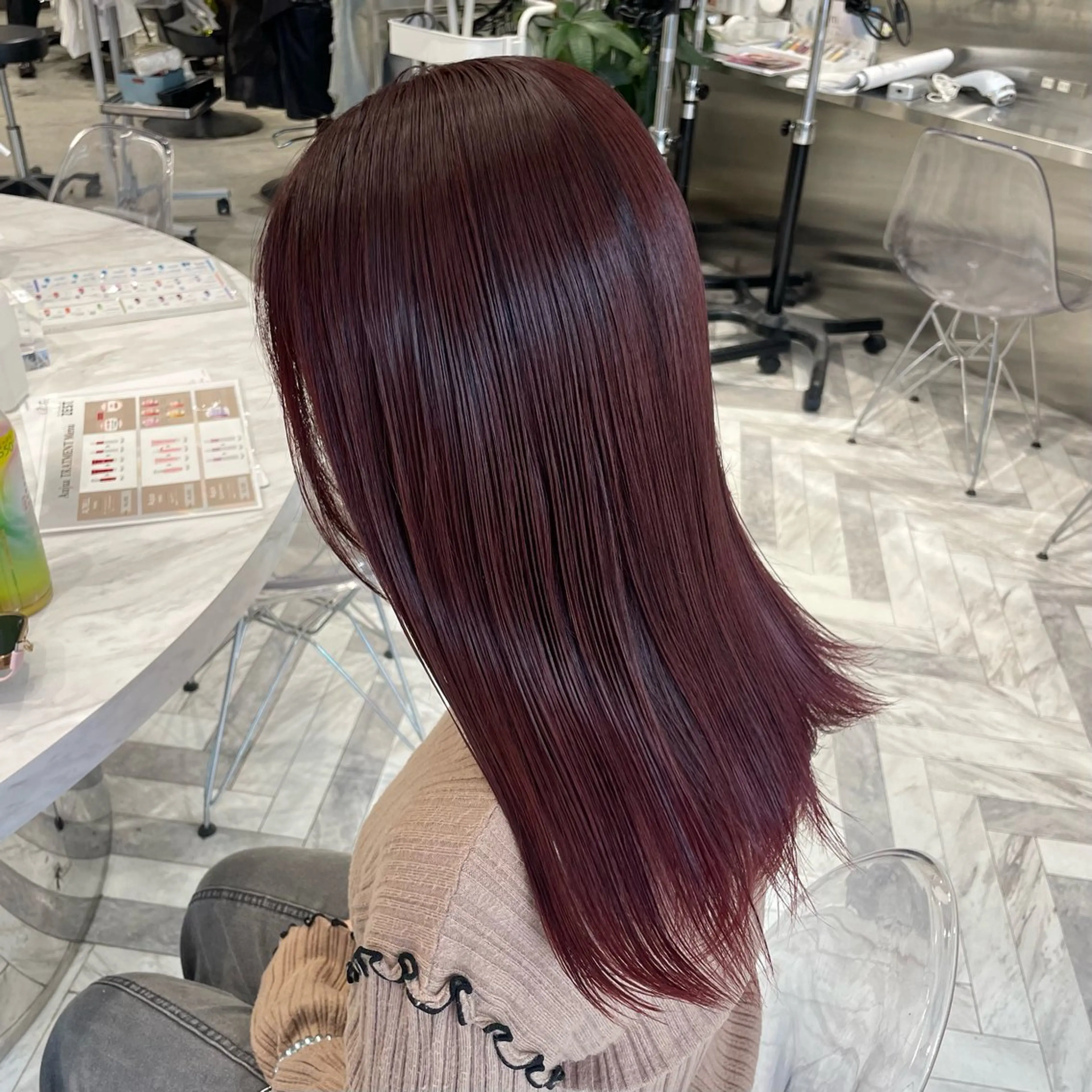 セミロング カラー ヘアカラー ななみ.⋆𝜗𝜚 暖色艶カラー/まつパのヘアスタイル