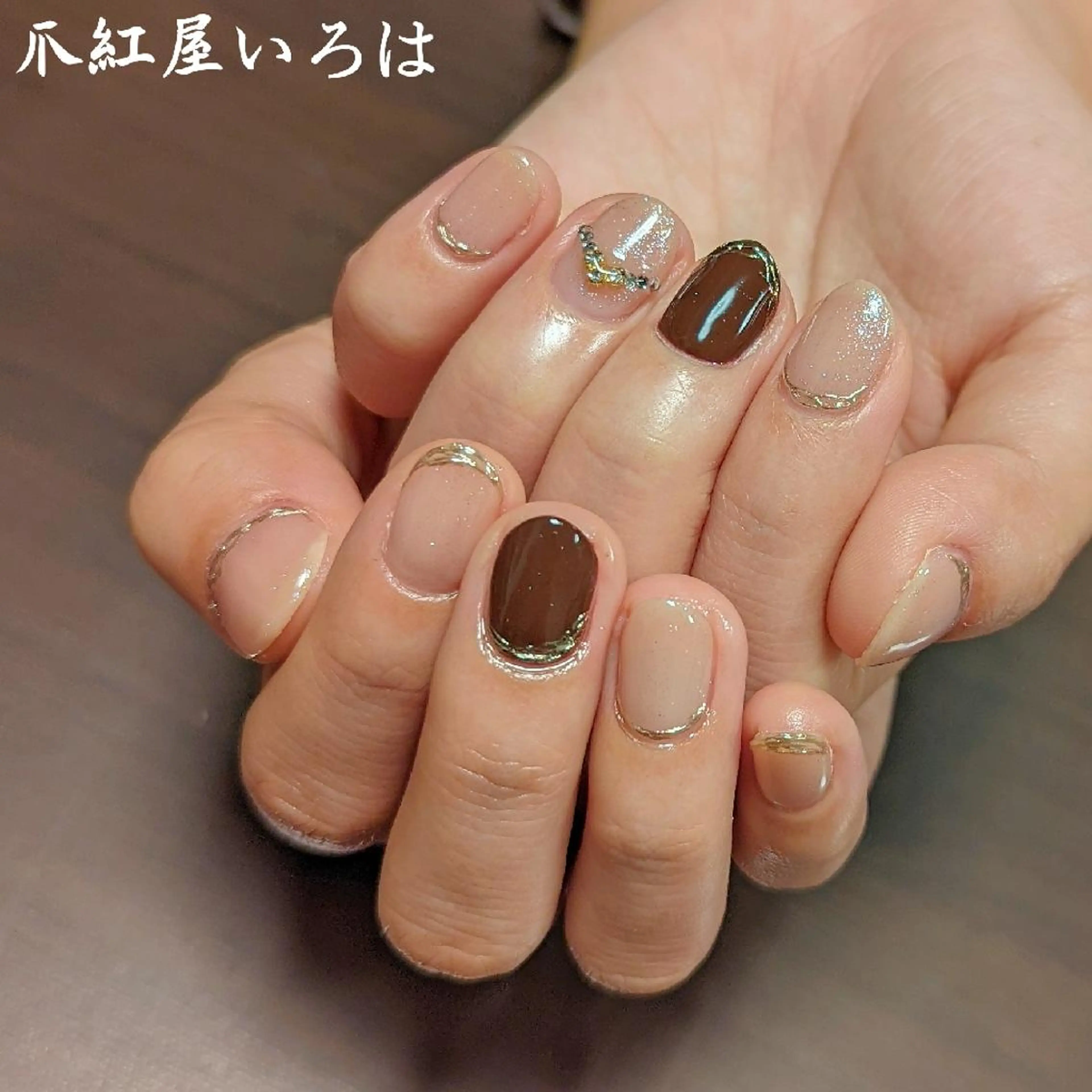 ネイル 爪紅屋 いろはのネイルデザイン