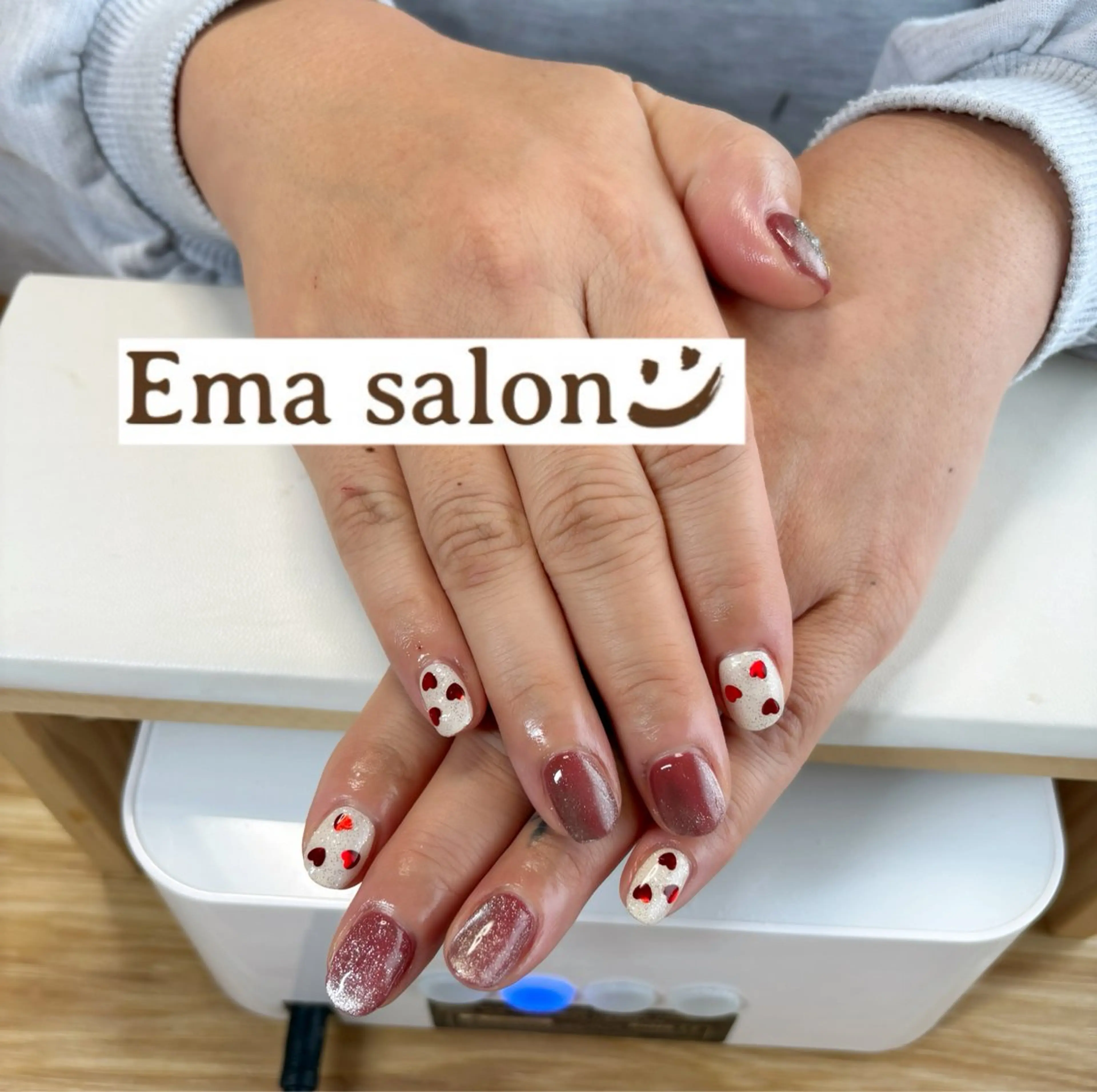 ネイル 冬ネイル クリスマス ハンドネイル Ema salon hiromiのネイルデザイン
