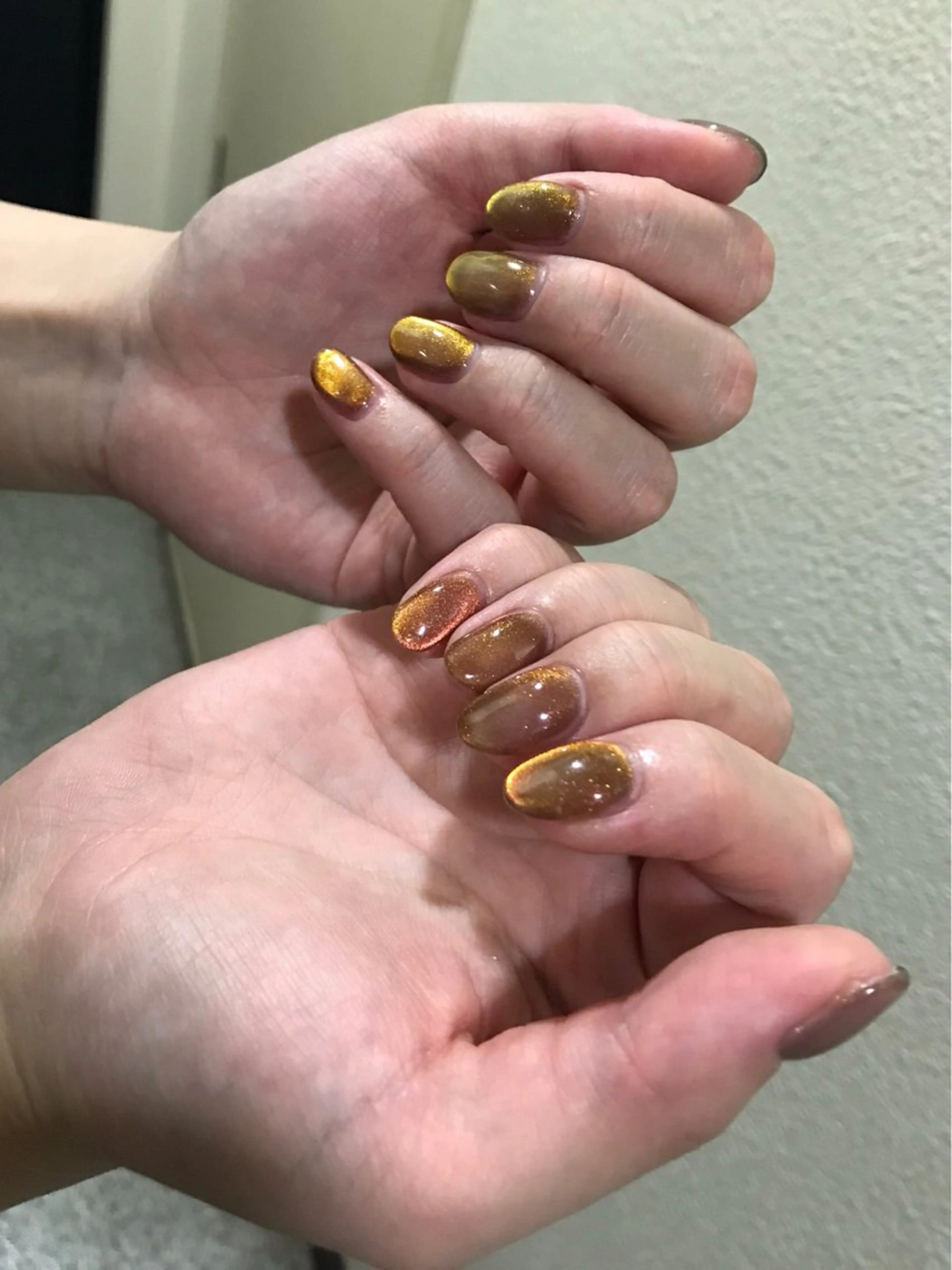 ネイル マグネットネイル オレンジ ハンドネイル フットネイル NAIL 106G所属・西日暮里駅徒歩1分/ NAIL106Gのネイルデザイン