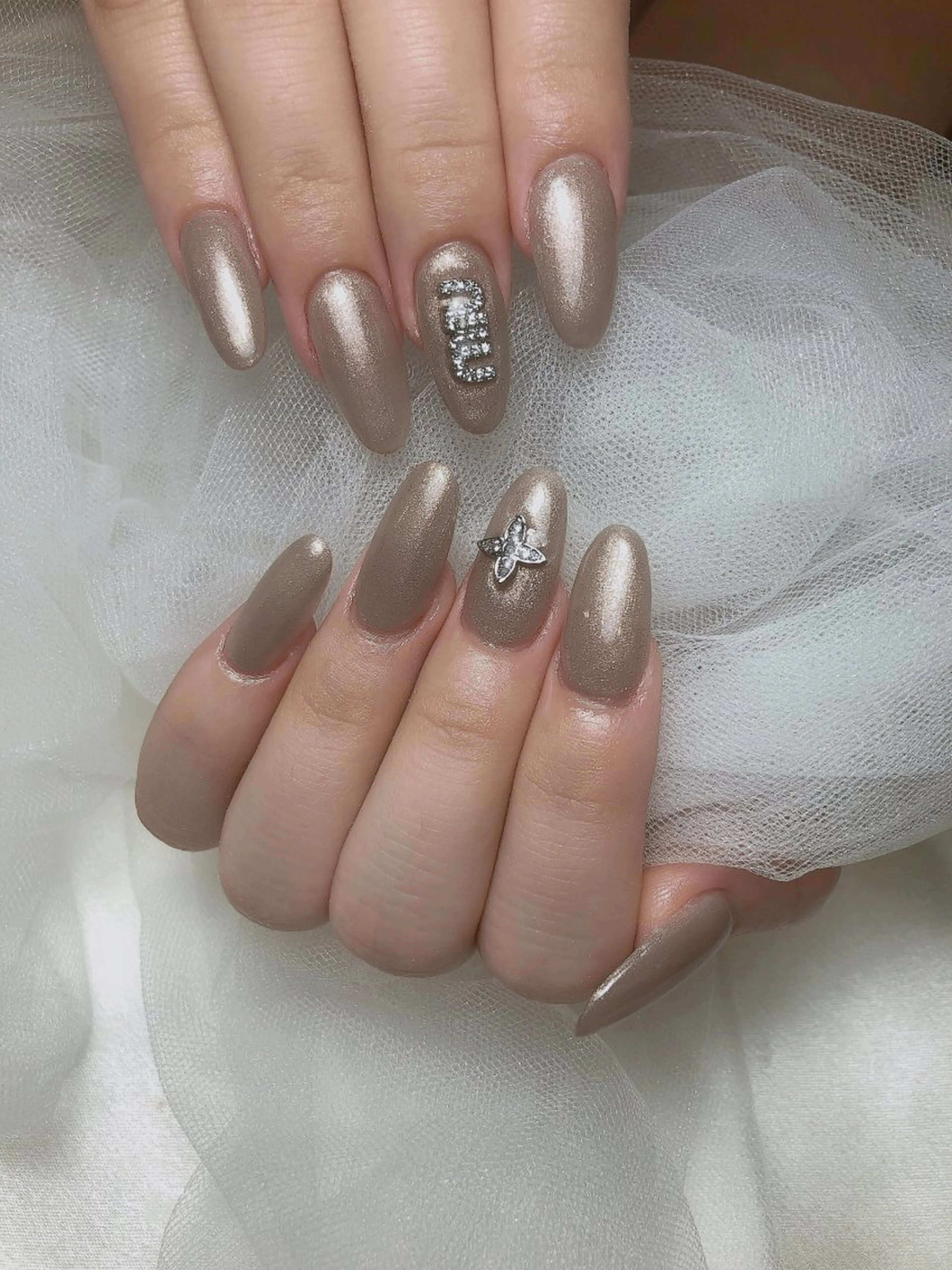 ネイル ハンドネイル LR.ONE ヨウのネイルデザイン