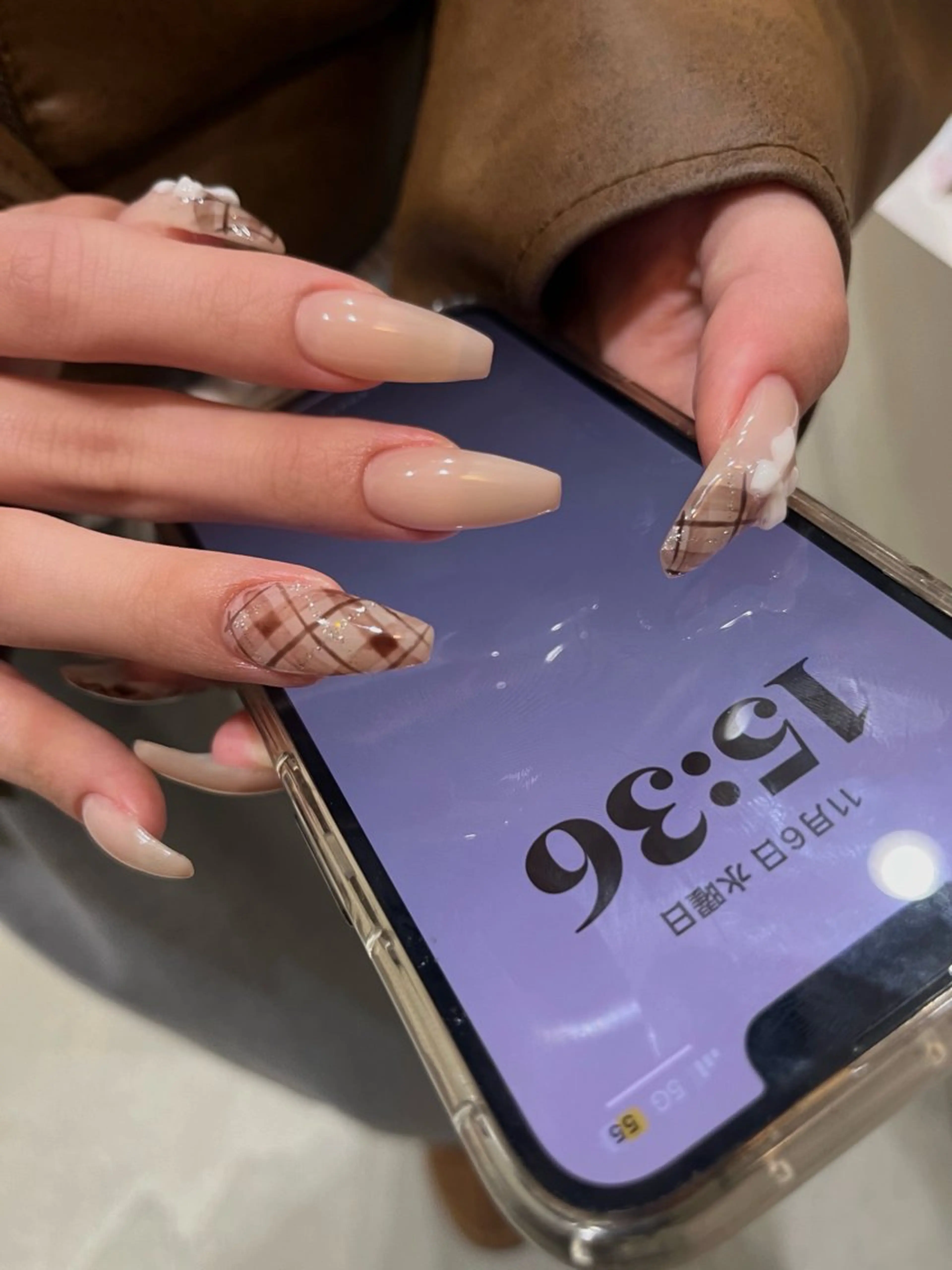 ネイル 浅野 優衣のネイルデザイン