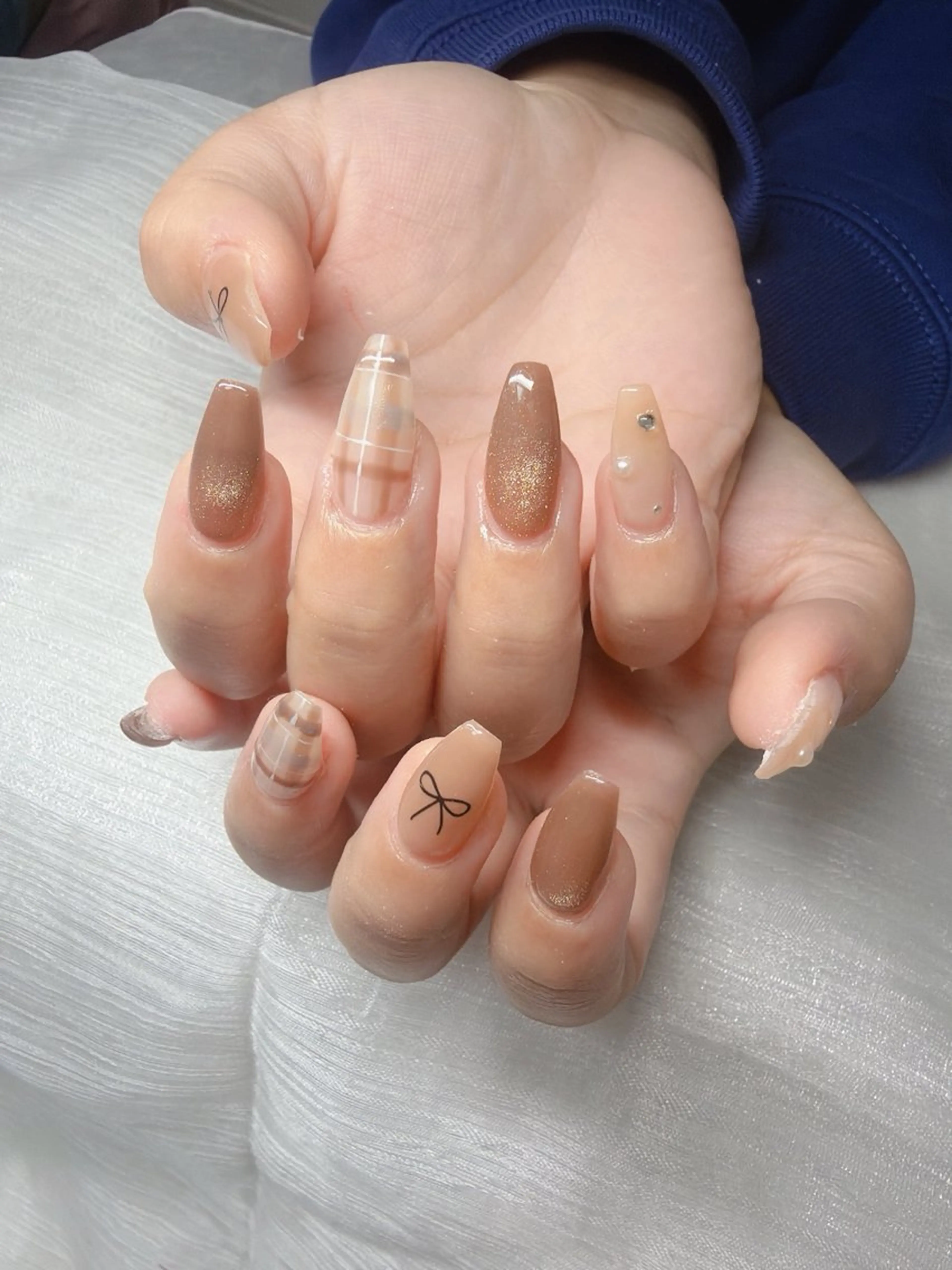 ネイル ハンドネイル Lee Nailsのネイルデザイン