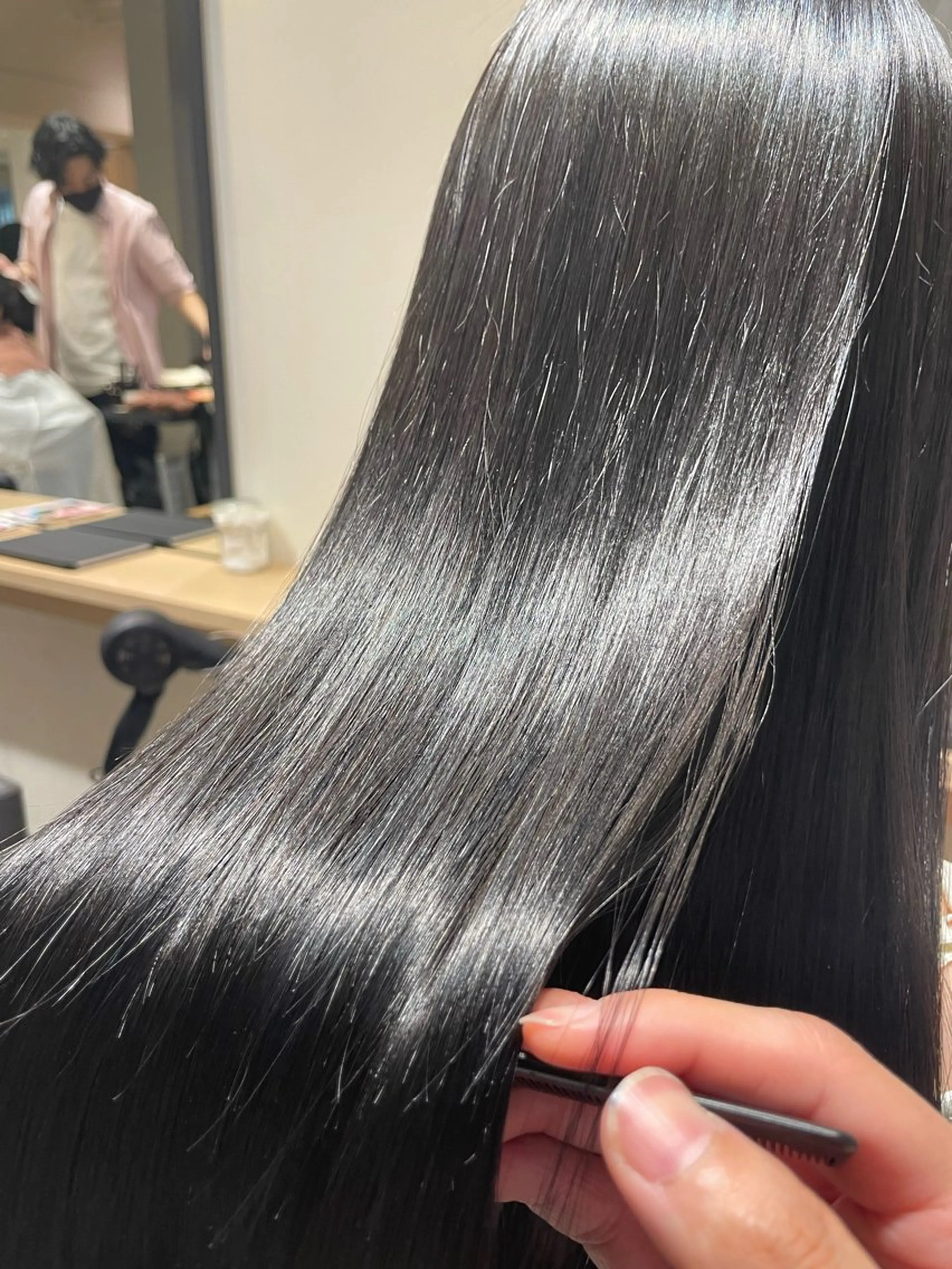 ロング 髪質改善🇰🇷艶髪 韓国ヘア　池内 祐樹のヘアスタイル