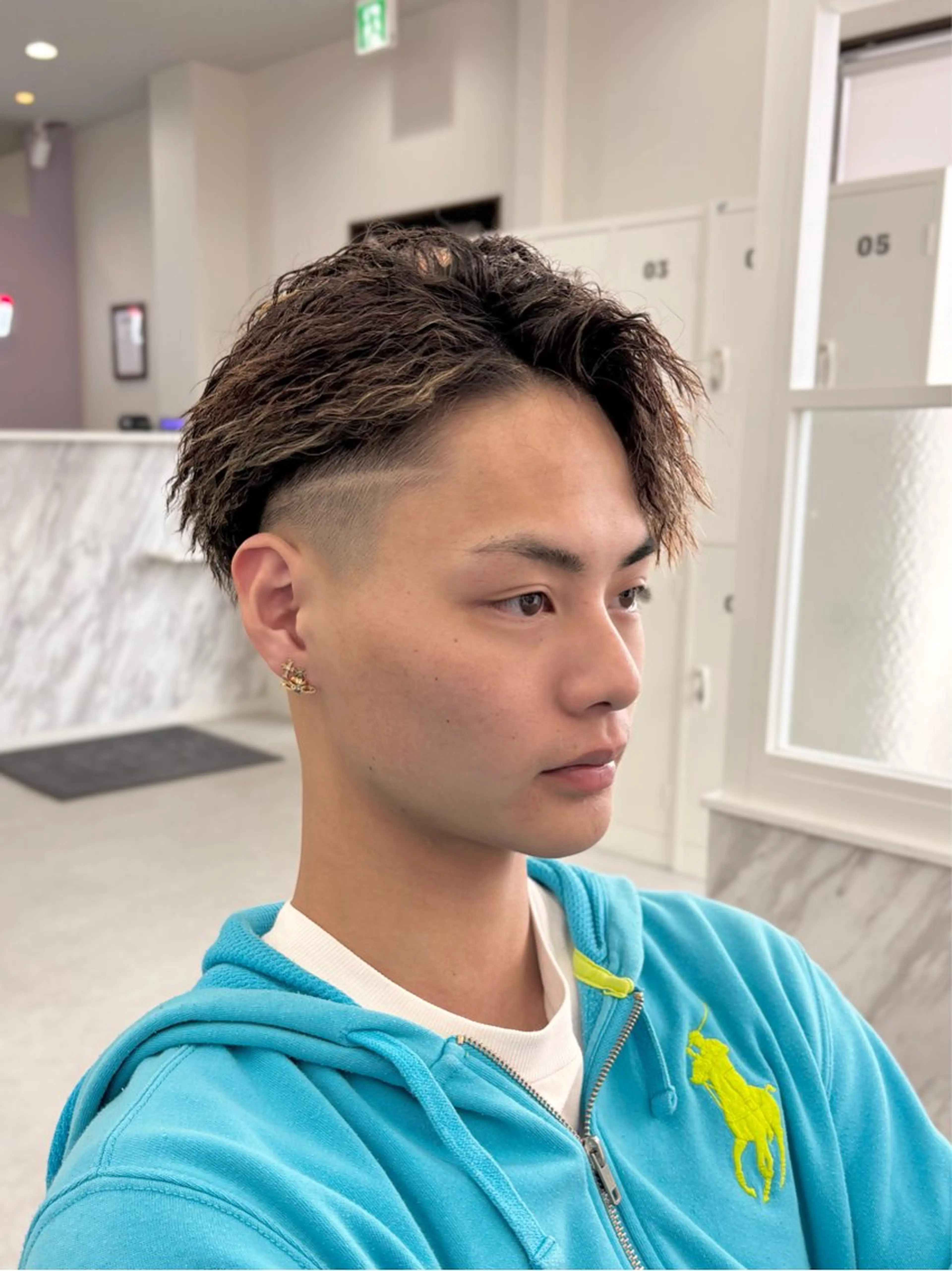 カラー パーマ メンズ フェードカット メンズメッシュ メッシュ カット パーマ KanedaRio パーマ/フェードのヘアスタイル