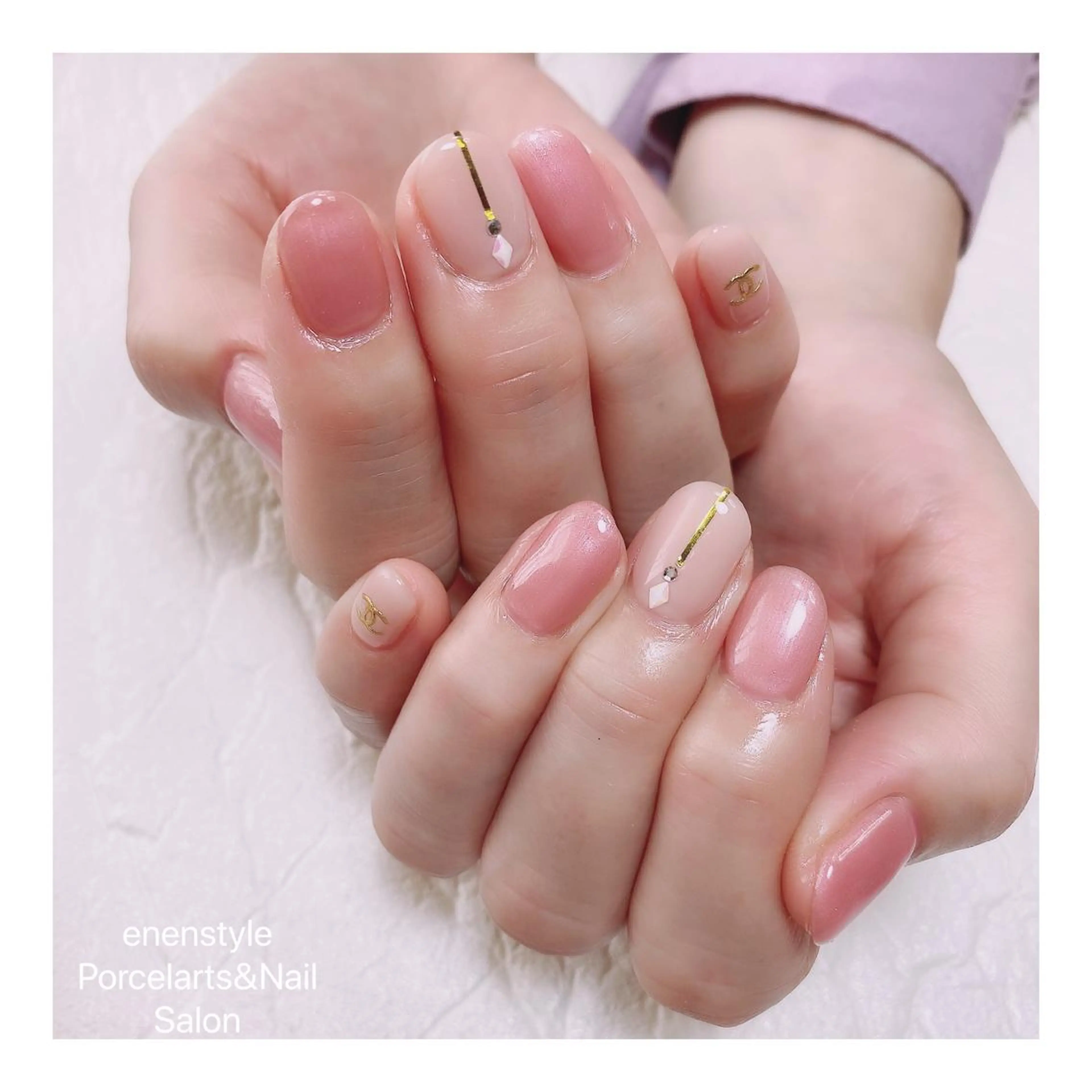 ショート ネイル ハンドネイル 👑enen style👑のネイルデザイン