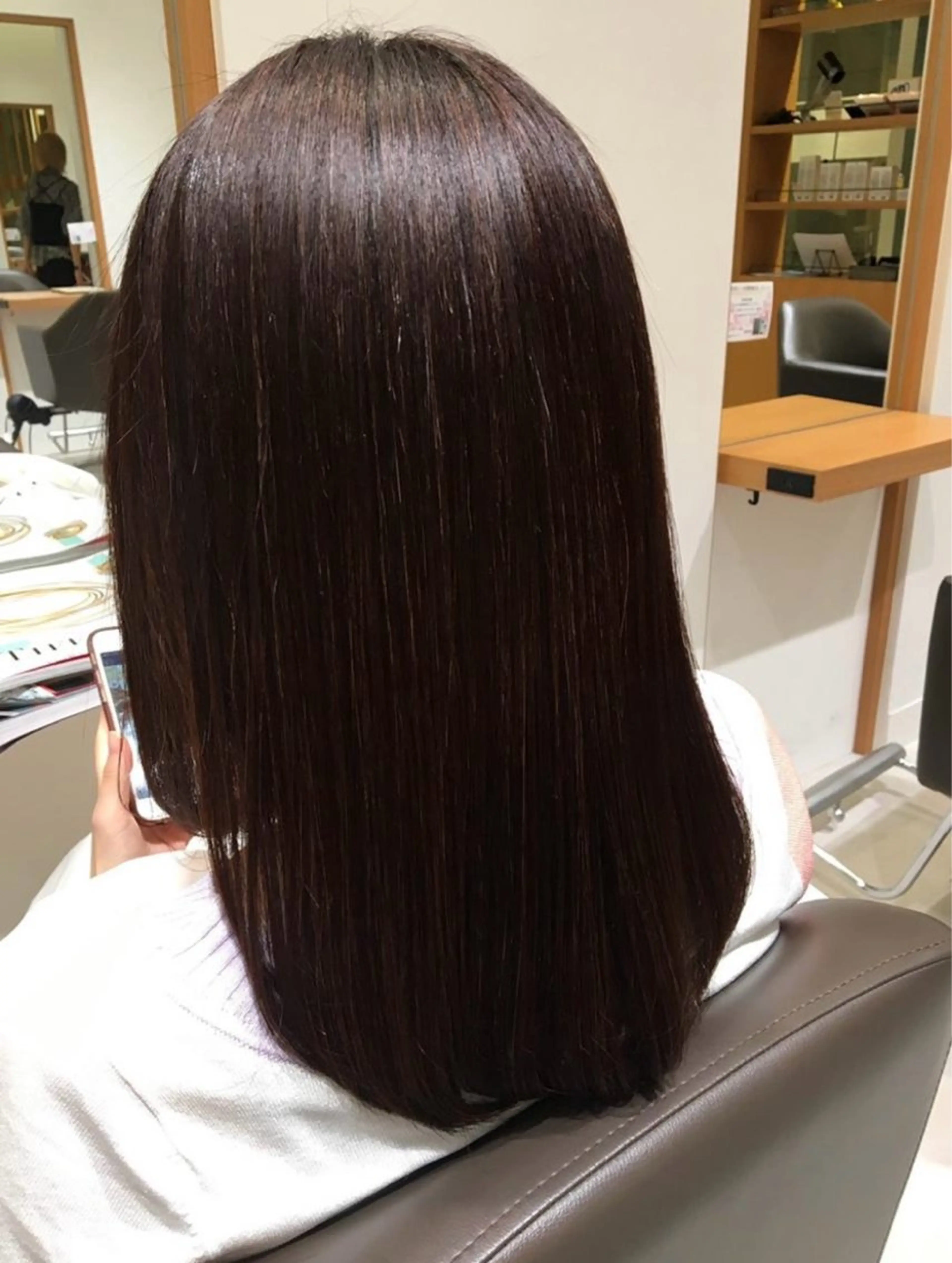 セミロング パーマ カット 縮毛矯正 酸性ストレート🫧 パーマ💫／ヒロトのヘアスタイル