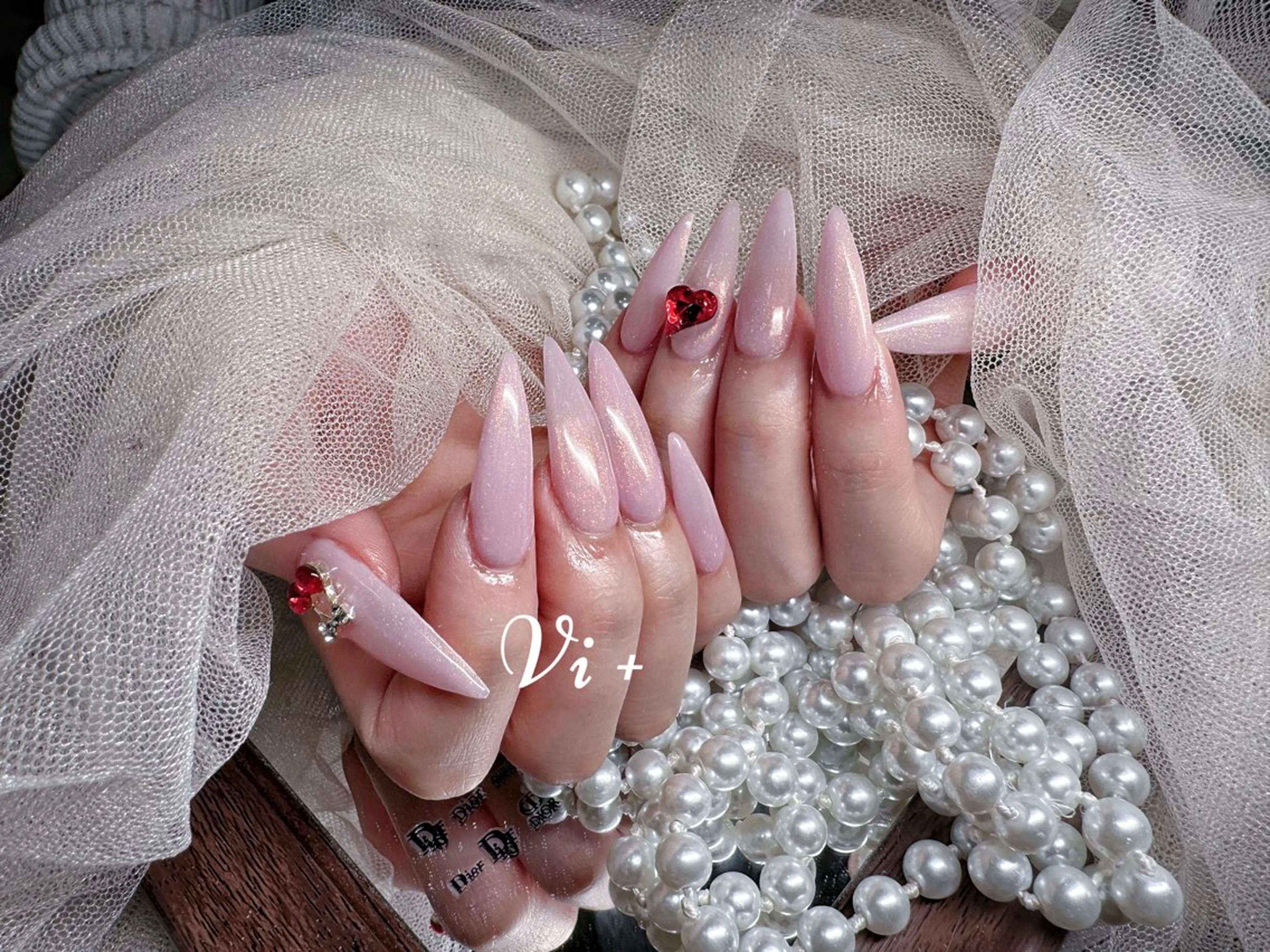 ネイル ハンドネイル ✨Nailsalon Vi+✨のネイルデザイン