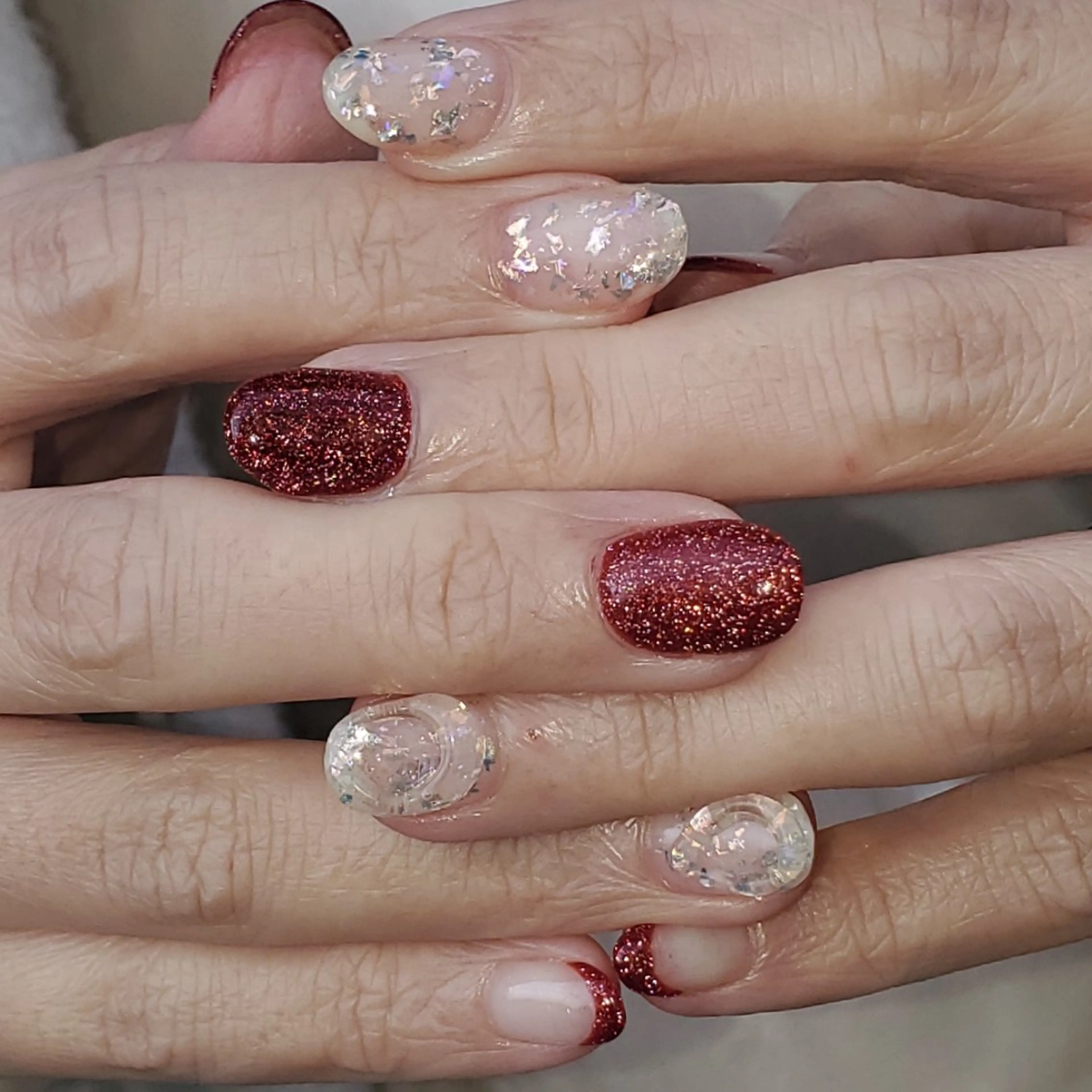 ネイル フラッシュネイル ラメ(グリッター) 赤色 MoM マムネイル原宿のネイルデザイン