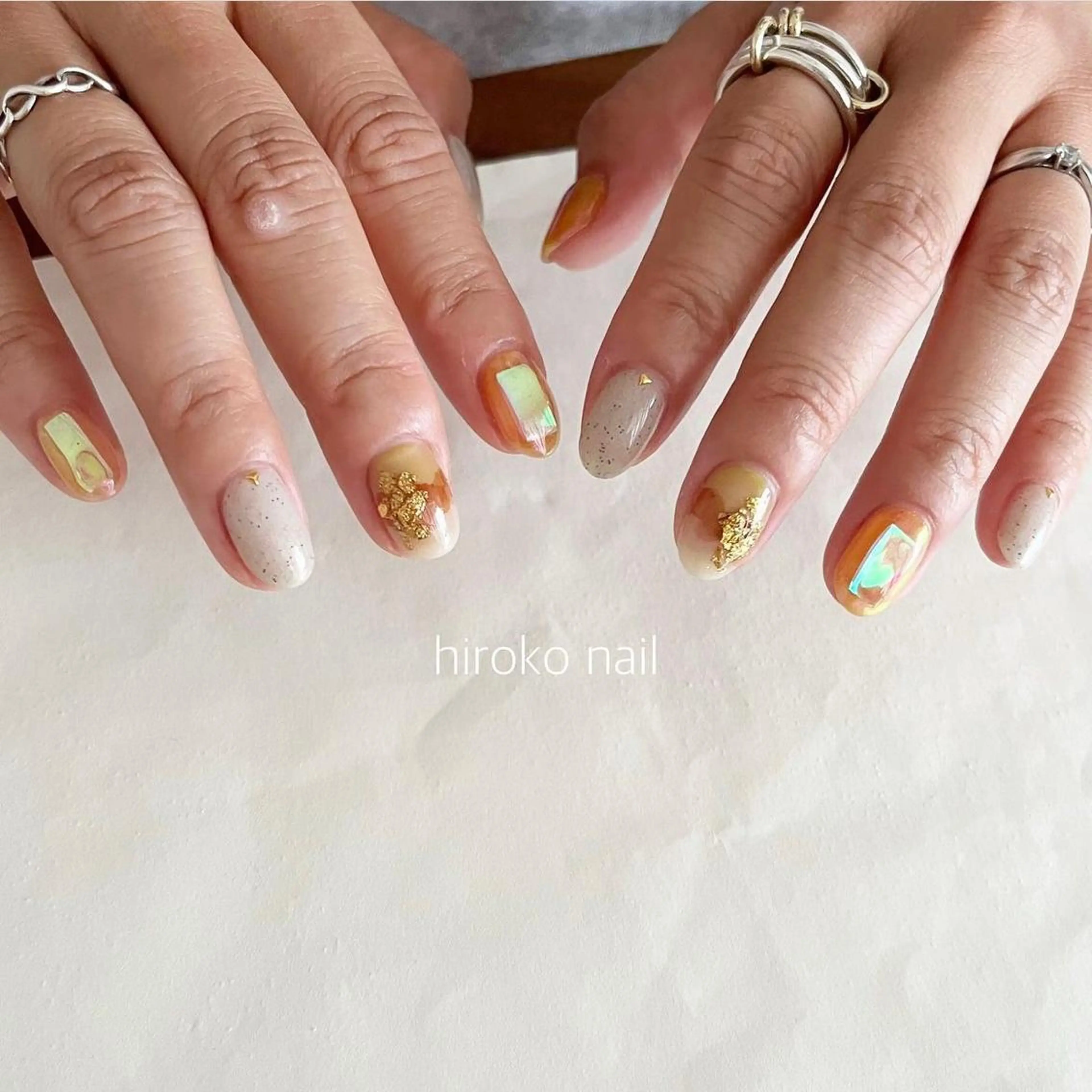 ミディアム ネイル hiroko nailのネイルデザイン