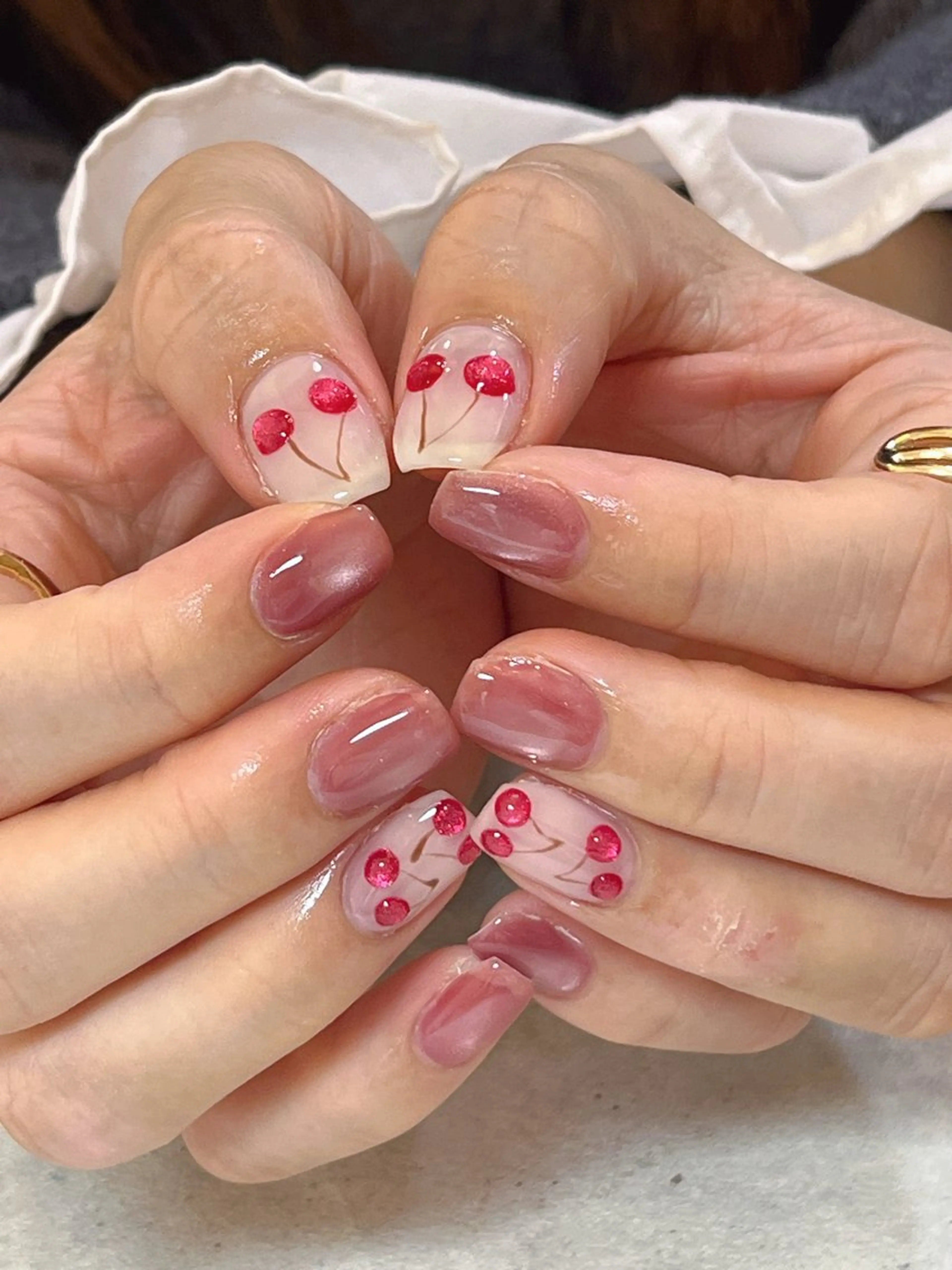 ネイル アートネイル マグネットネイル ピンク 赤色 ハンドネイル r.nailBY α 大阪福島区/岸本🧸のネイルデザイン